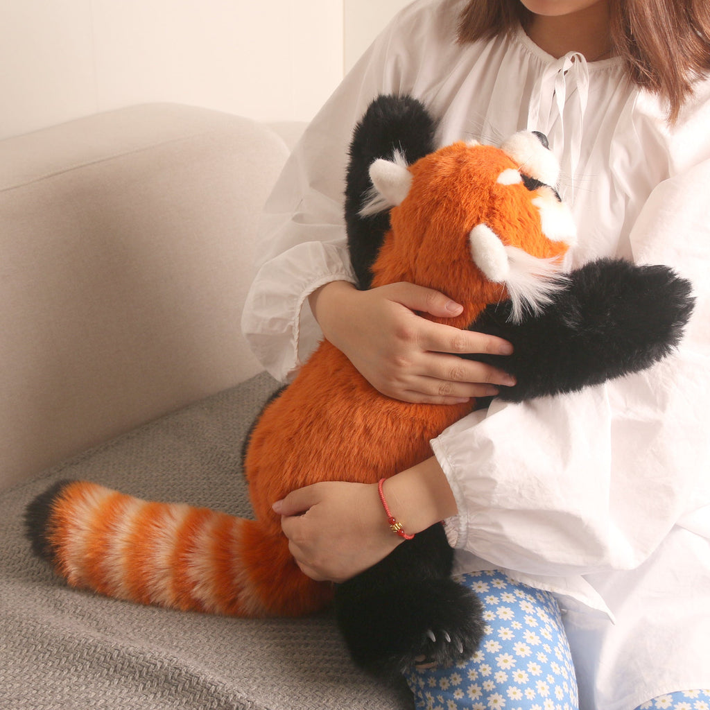 Red Panda Weighted Plush – Snuggle Toy for Relaxation