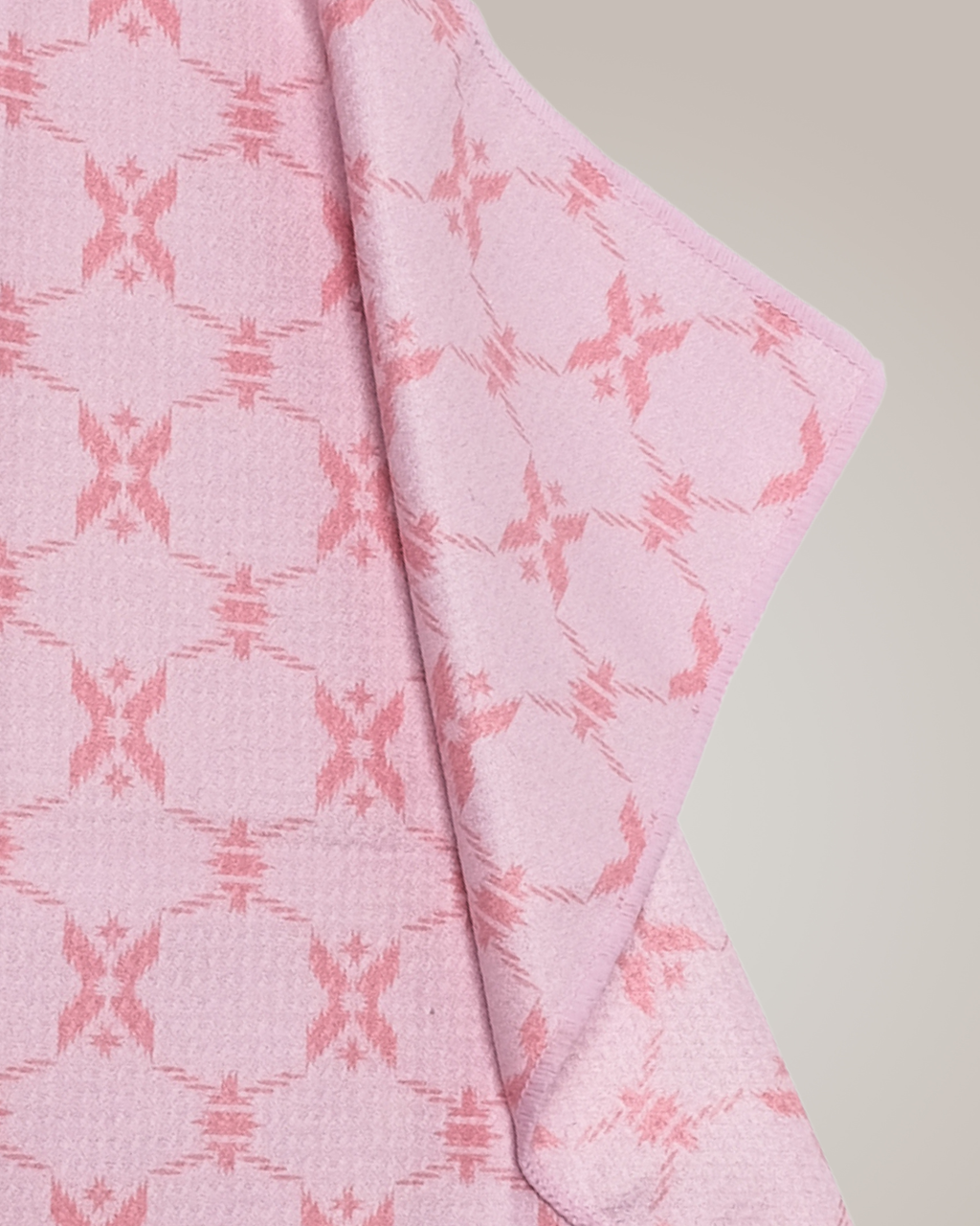 Ikat Crush Quick-Drying Sport Towel
