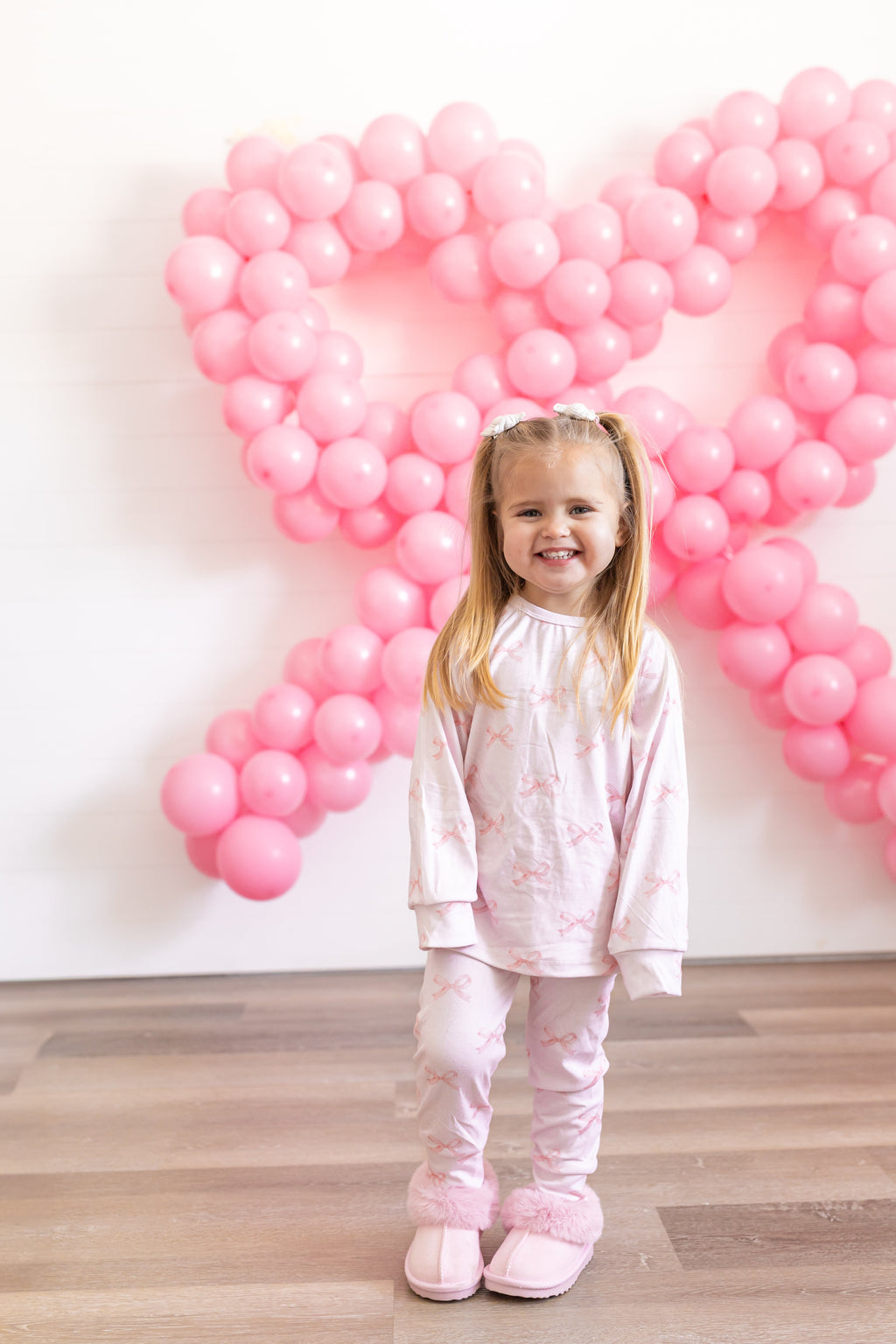 Blushing Bows Modal Lounge Set *0-3m and sz 5 left