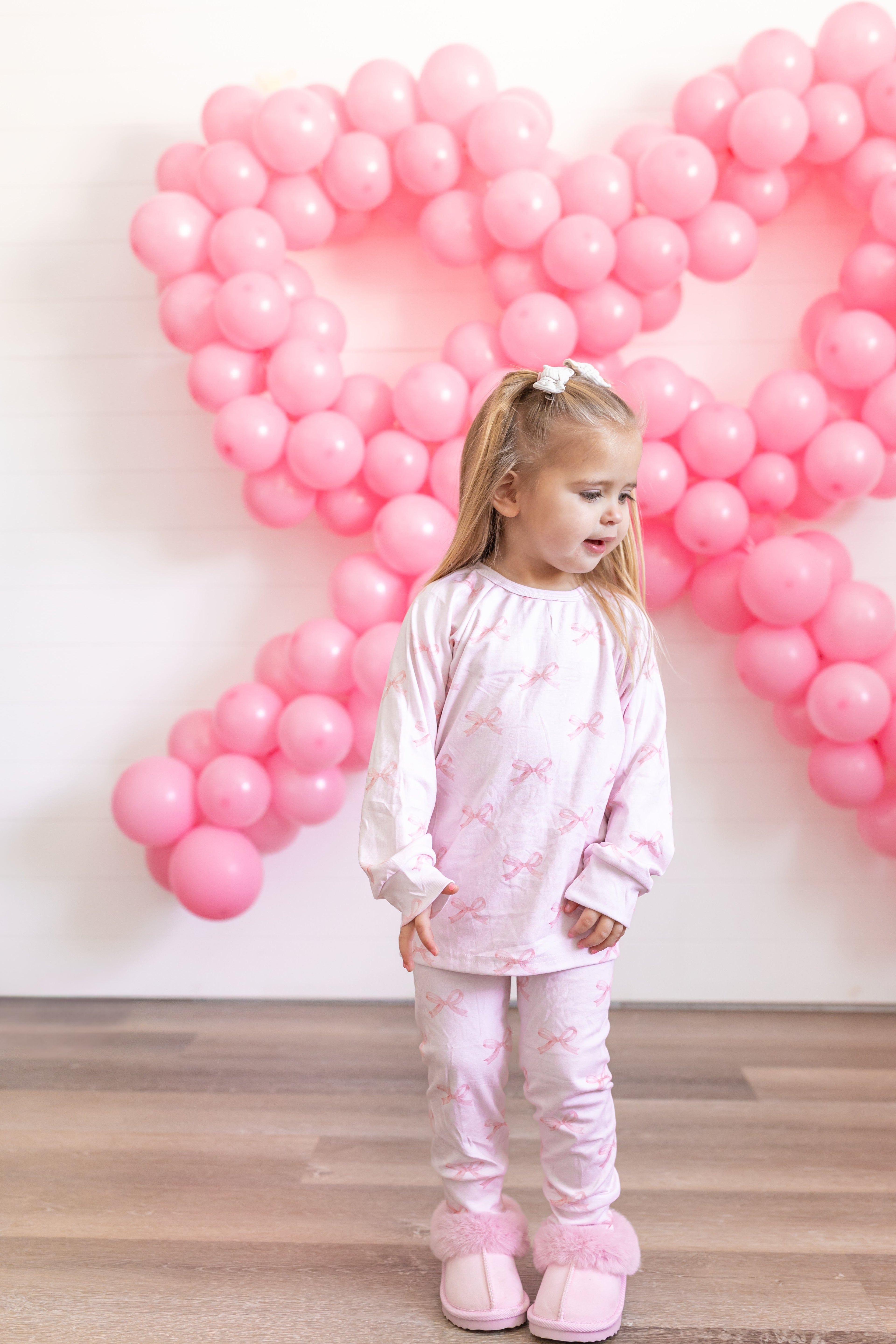 Blushing Bows Modal Lounge Set *0-3m and sz 5 left