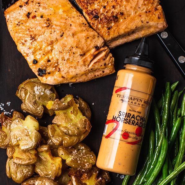 Sriracha Horseradish Garnishing Squeeze