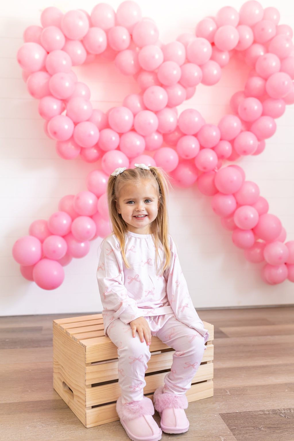 Blushing Bows Modal Lounge Set *0-3m and sz 5 left