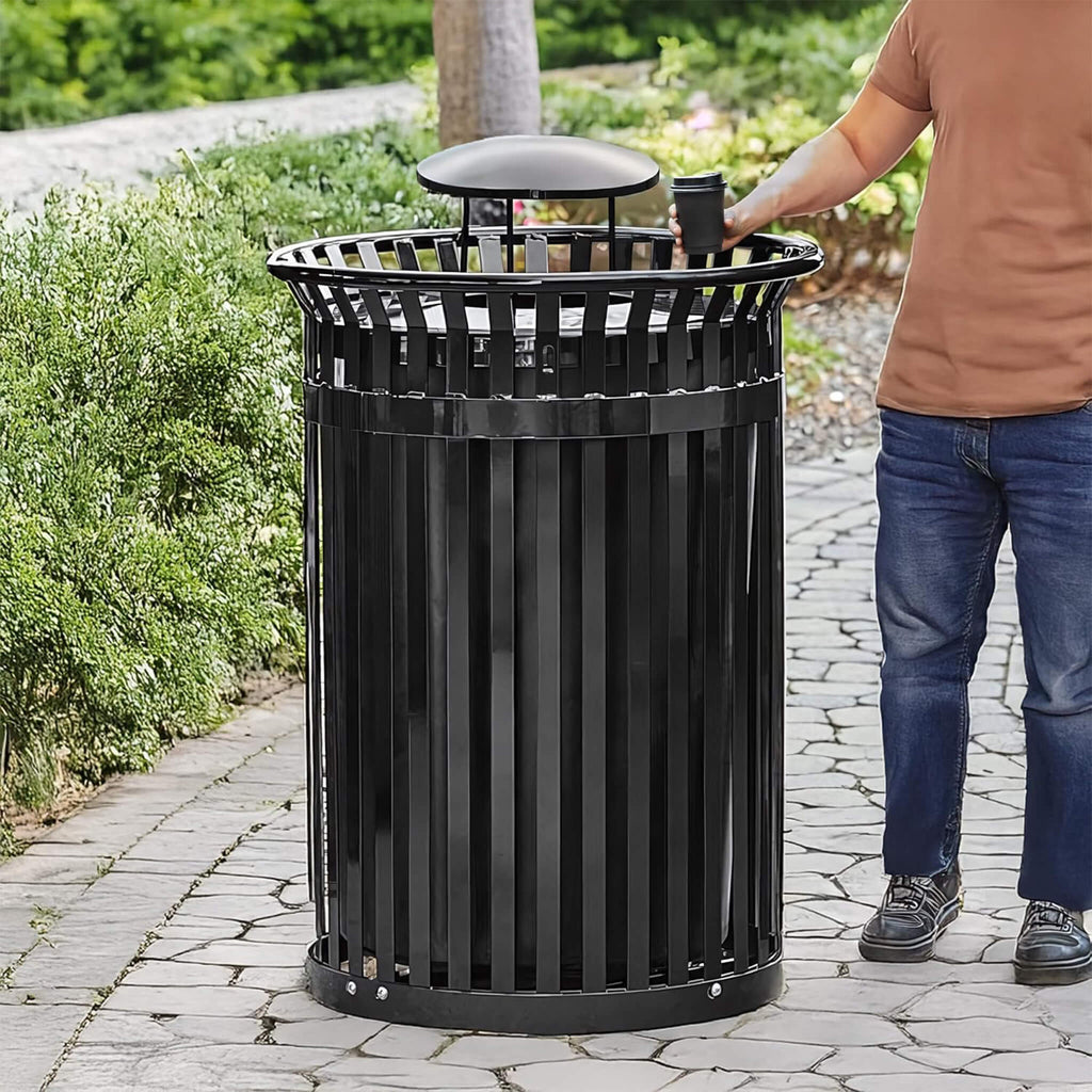 45-Gallon Heavy-Duty Commercial Round Waste Bin With Rain Bonnet Lid (SAK94380)