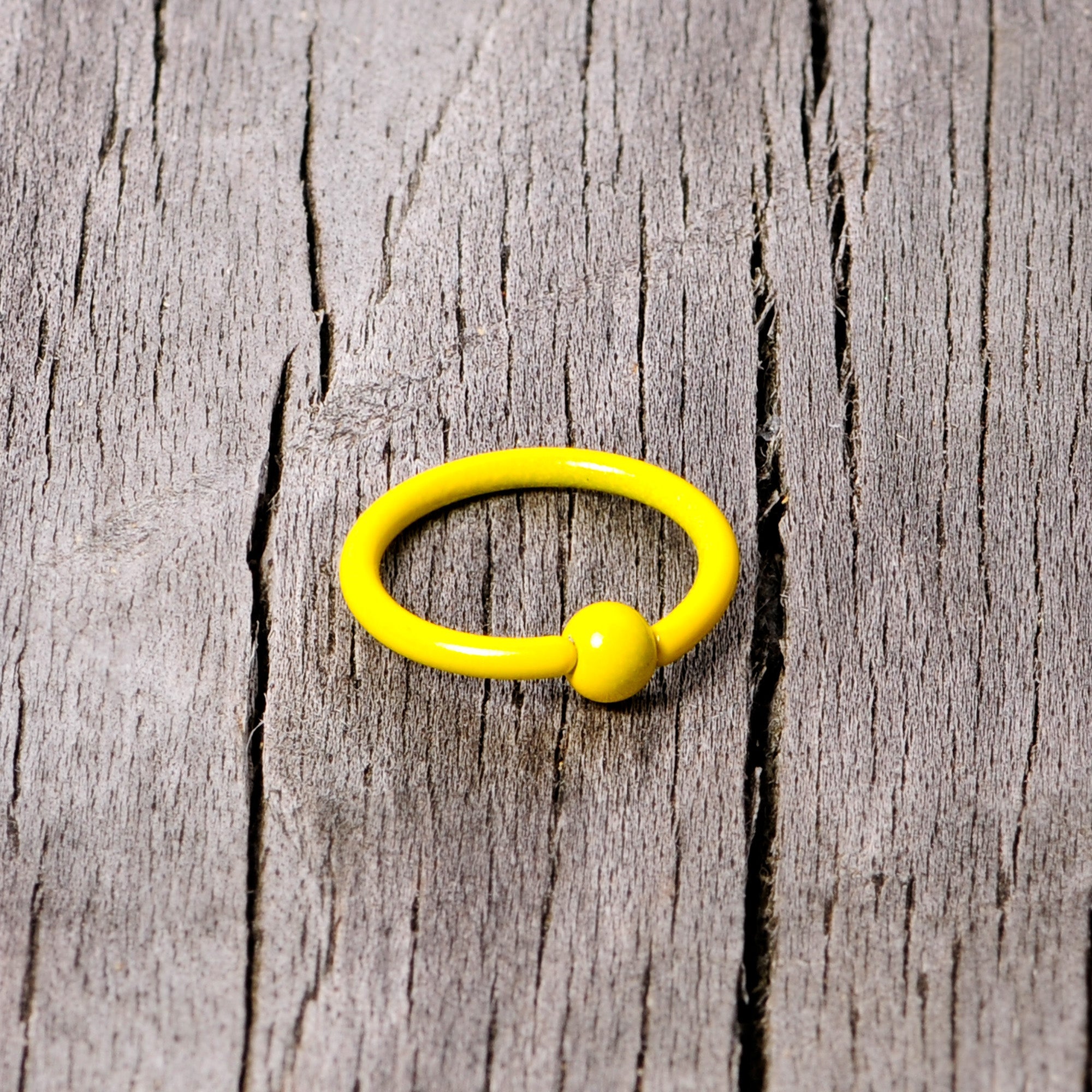 16G 3/8 Yellow Glow in the Dark BCR Captive Ring Set of 2