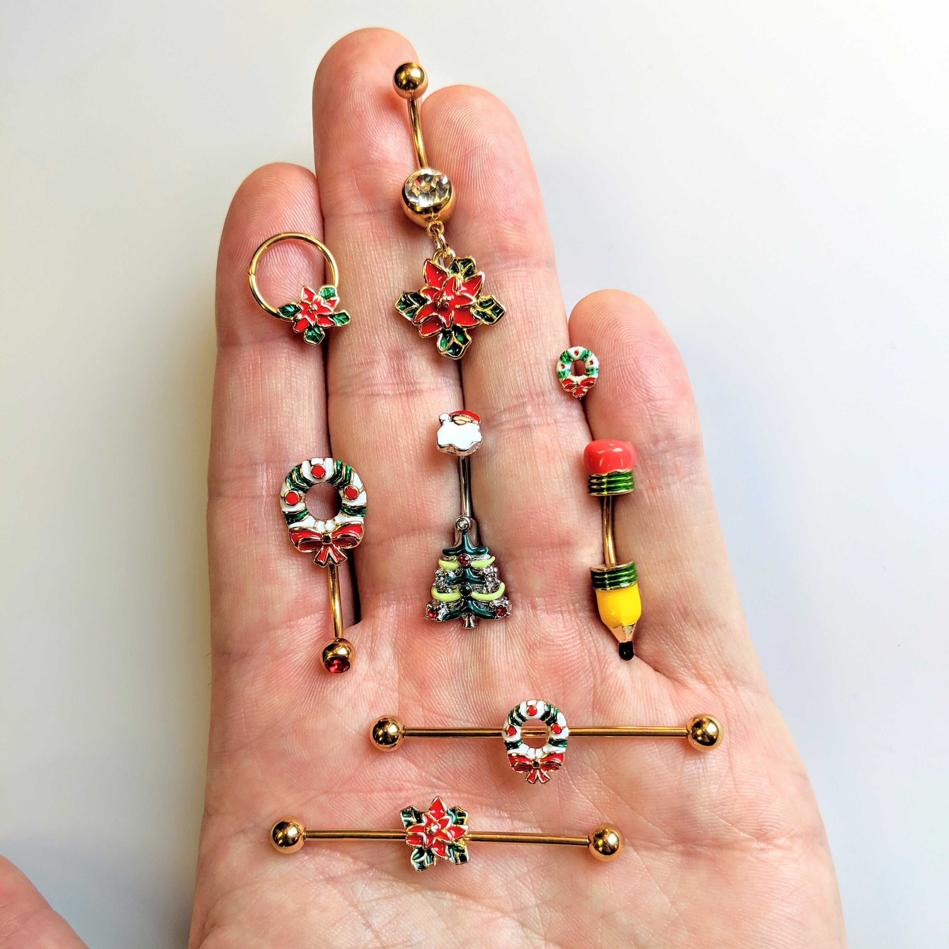 20G 1/4 Holiday Wreath Christmas Nose Bone