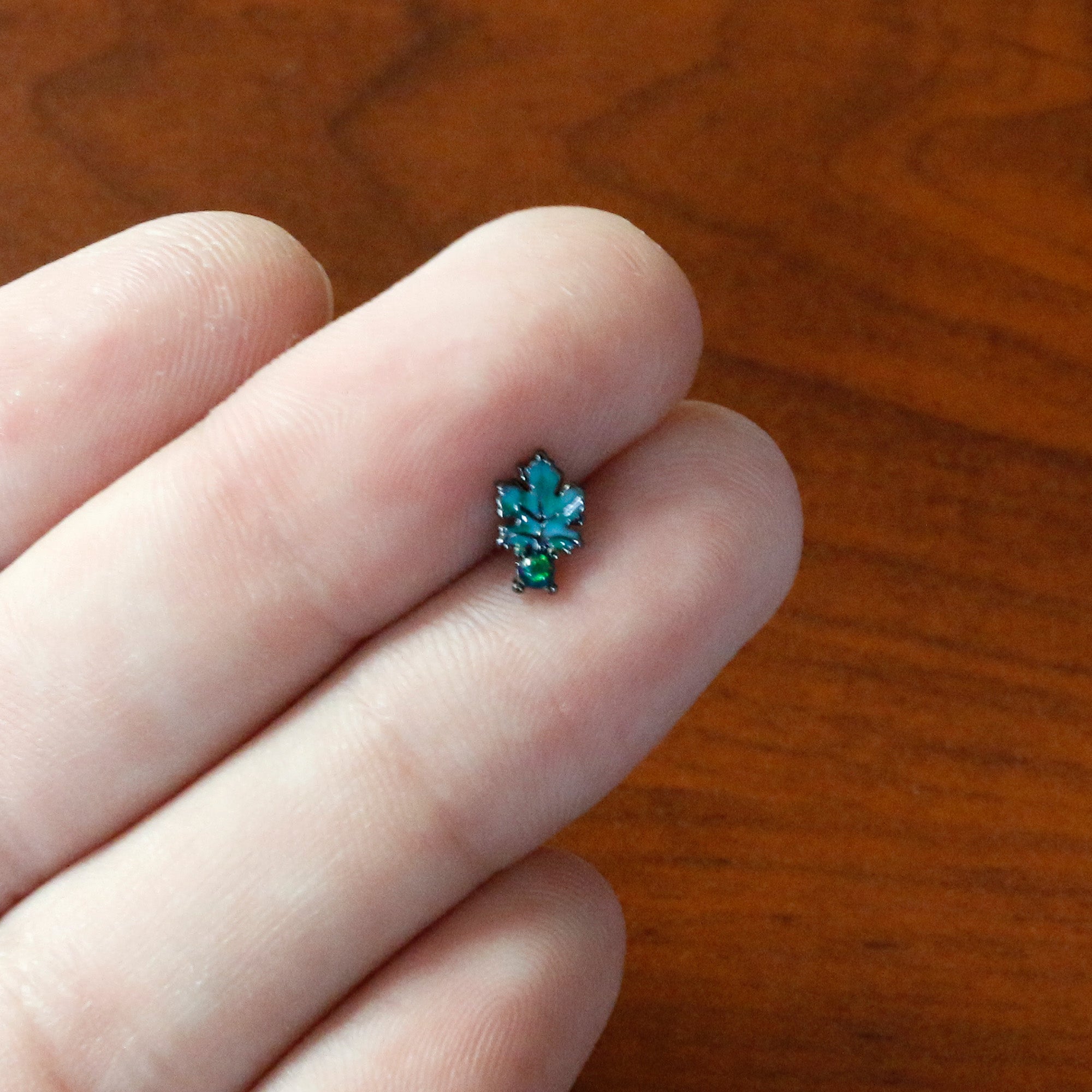 16G 1/4 Green Synthetic Opal Black Fall Leaf Labret Monroe Tragus