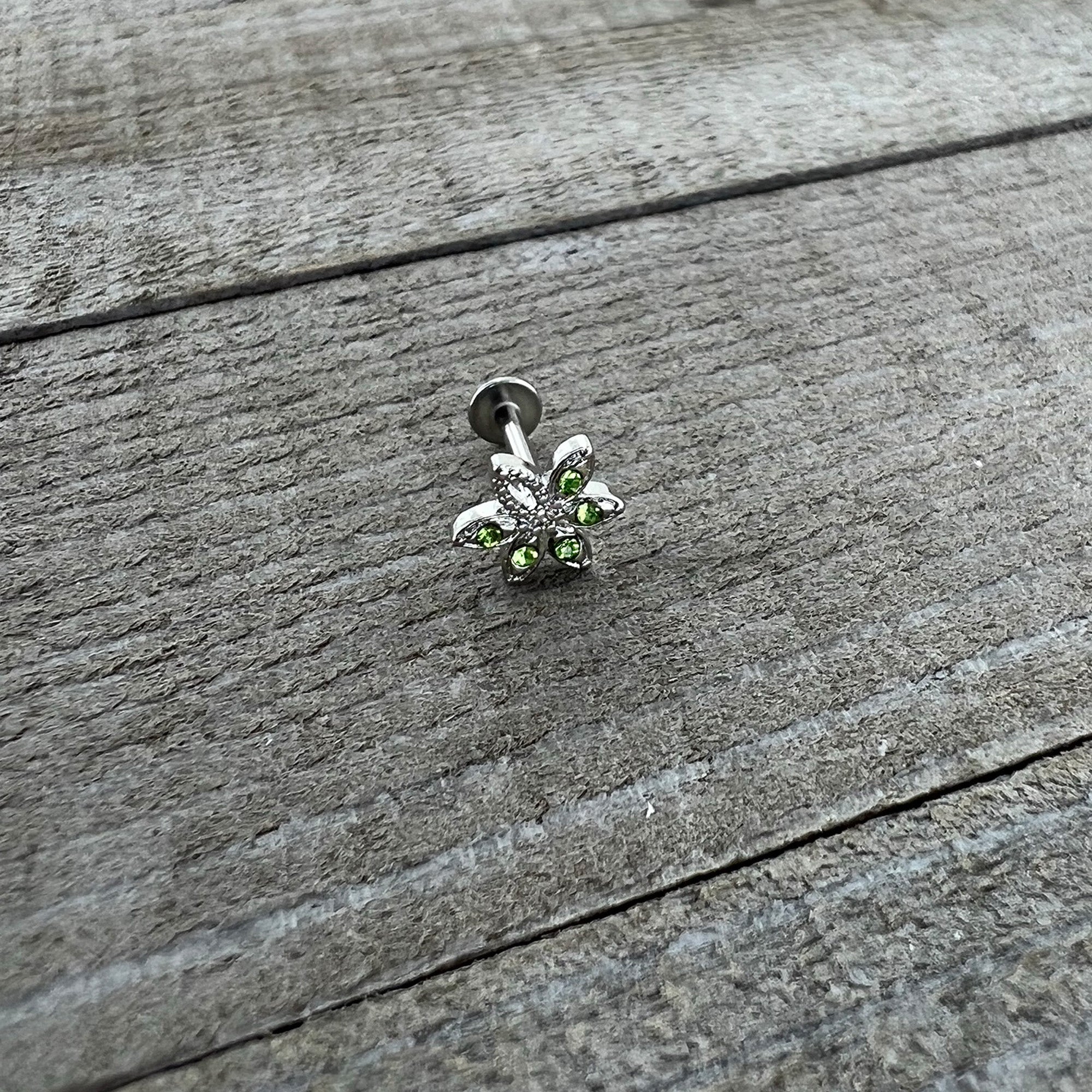 16G 5/16 Green Gem Textured Pot Leaf Labret Monroe Tragus
