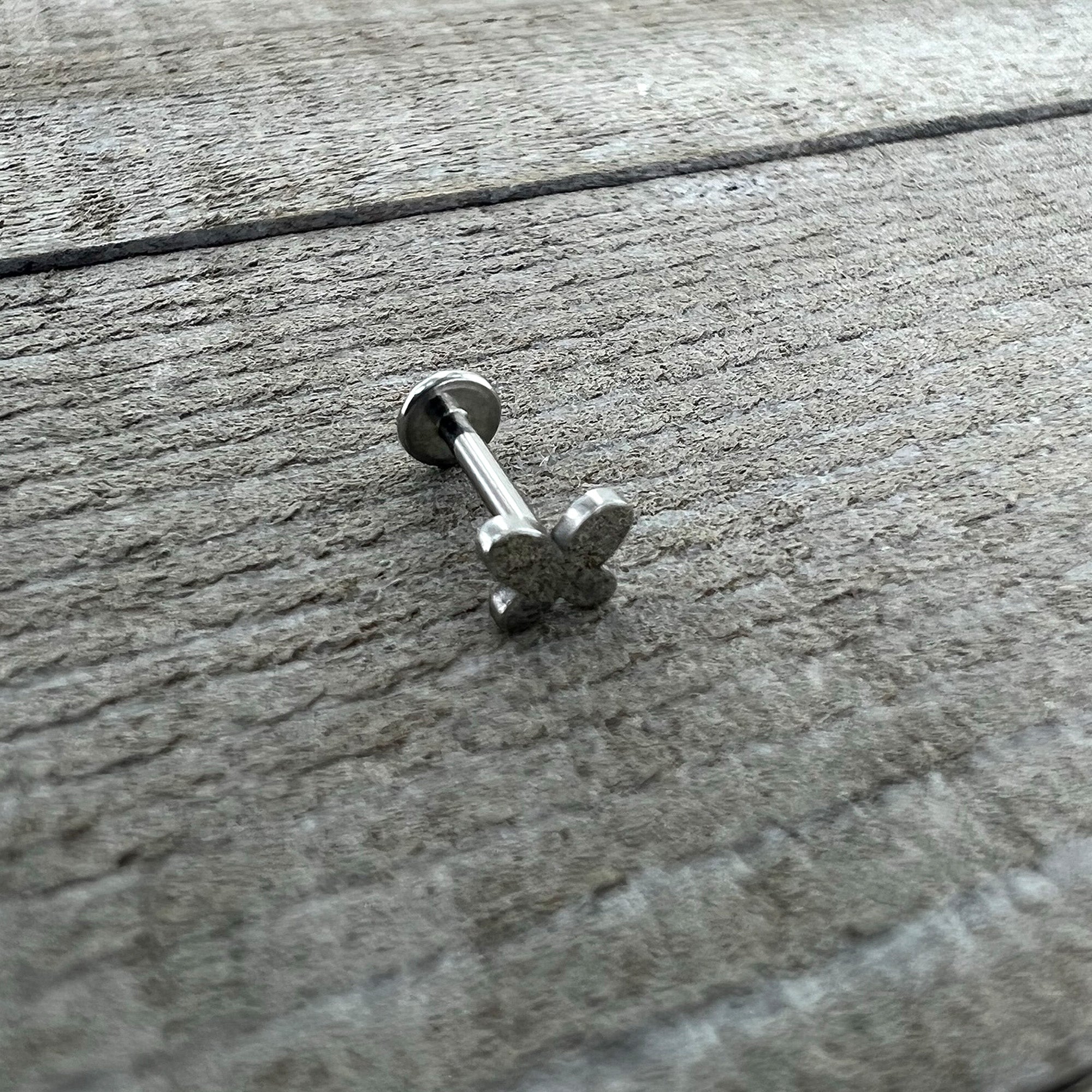 16G 5/16 Simple Butterfly Internally Threaded Labret Monroe Tragus