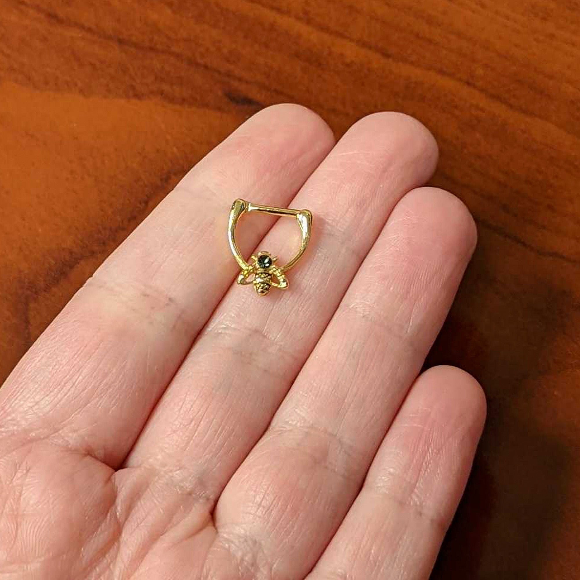 16G 5/16 Black Gem Gold Tone Angular Bee Cartilage Clicker