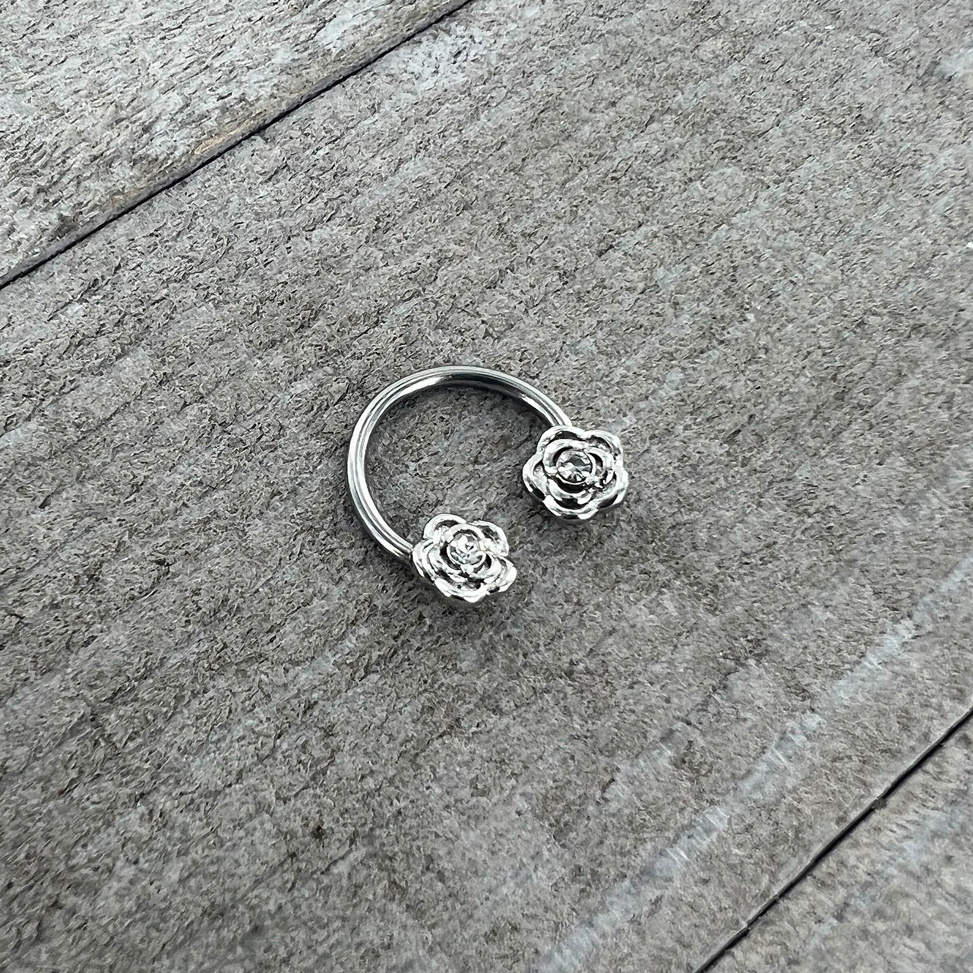 16G 3/8 Textured Blooming Flowers Horseshoe Circular Barbell