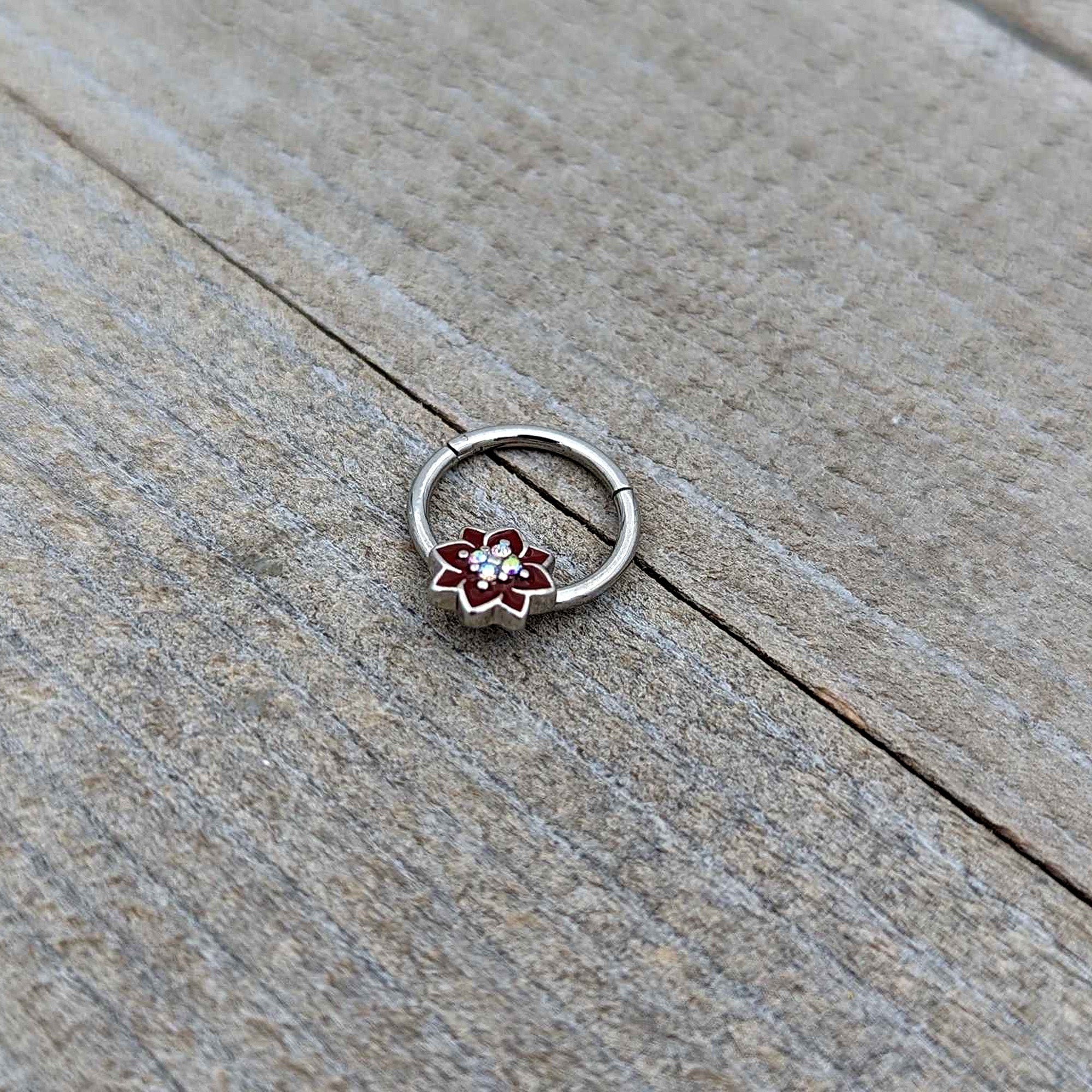 16G 3/8 Aurora Gem Poinsettia Flower Festive Hinged Segment Ring