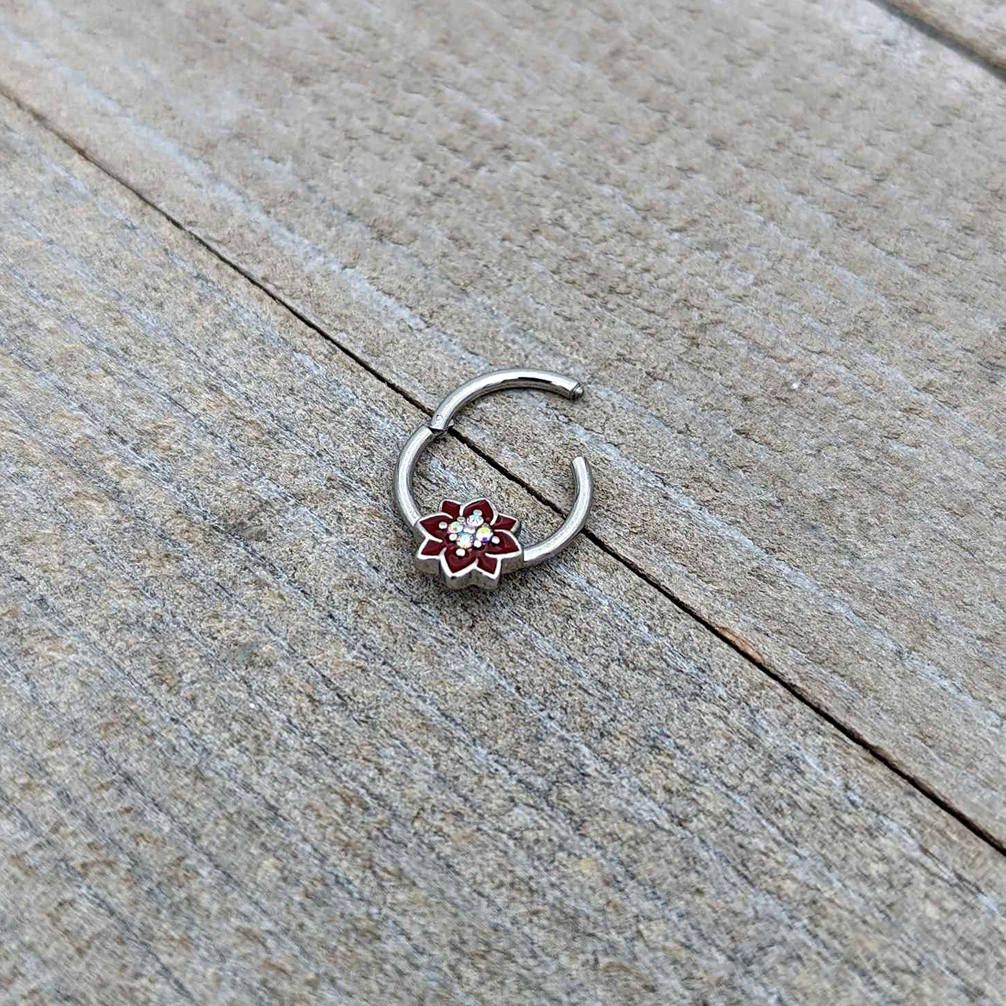 16G 3/8 Aurora Gem Poinsettia Flower Festive Hinged Segment Ring