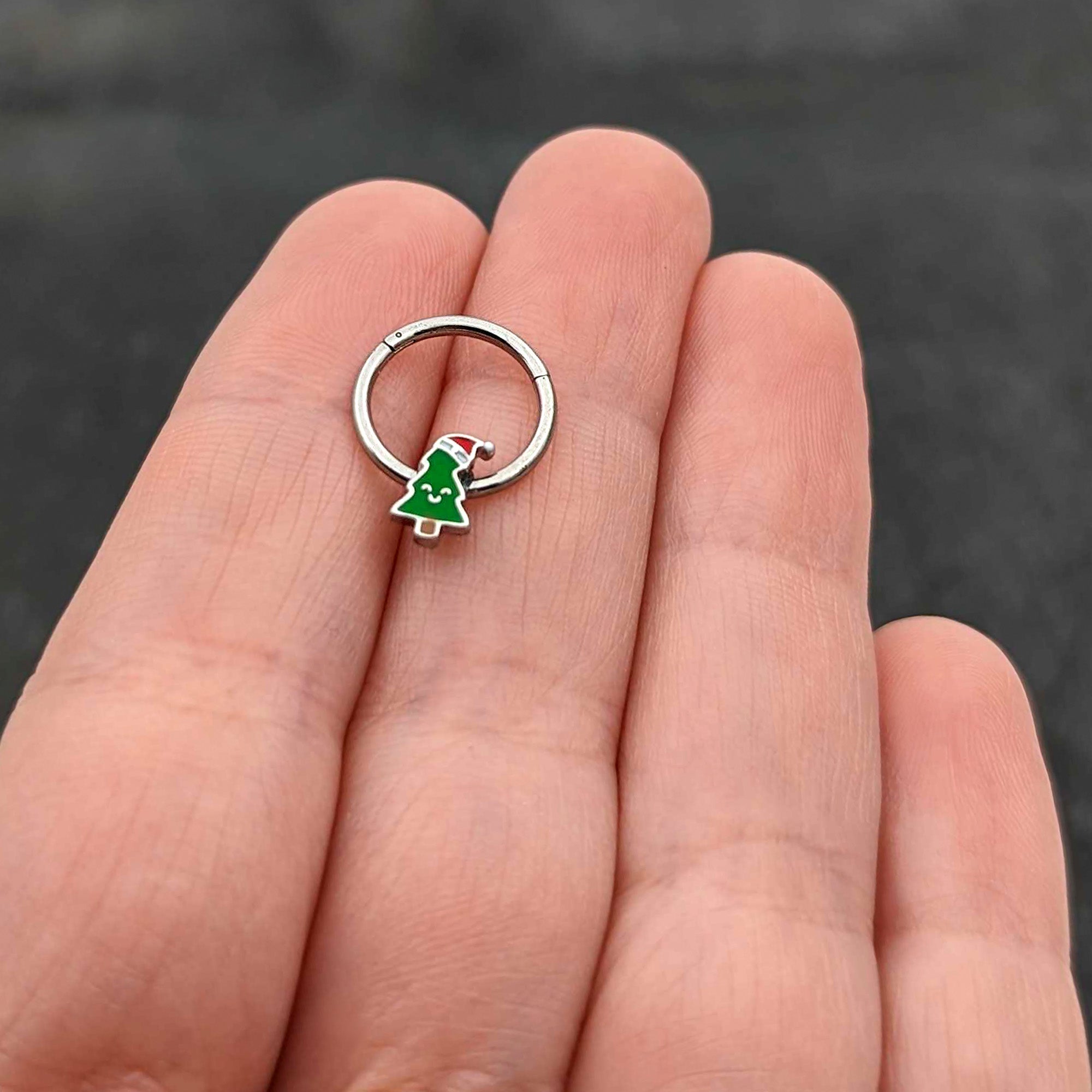16G 3/8 Happy Christmas Tree Holiday Hat Hinged Segment Ring