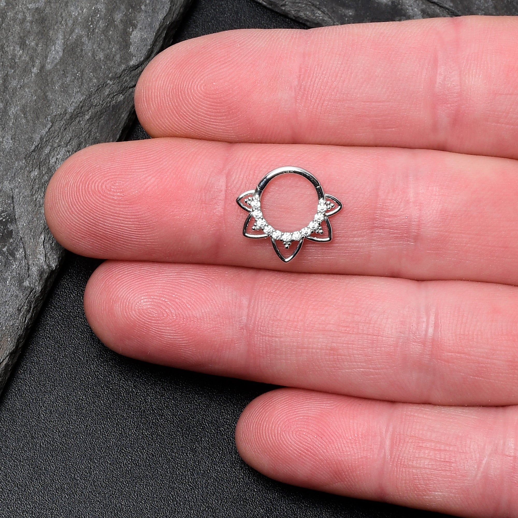 16G 5/16 Clear CZ Gem 14k White Gold Filigree Hinged Segment Ring