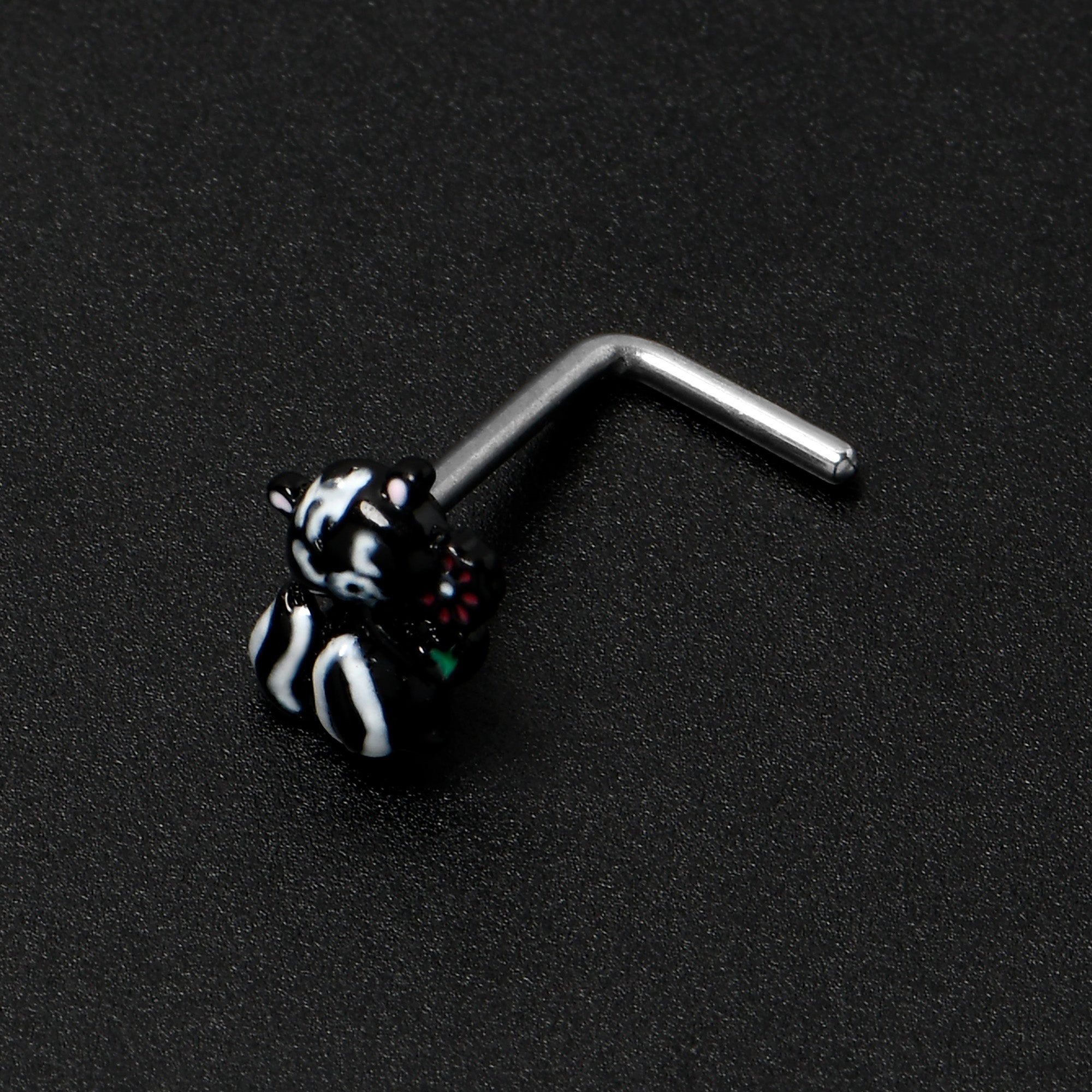 20G 7mm Funky Skunk L Shape Nose Ring