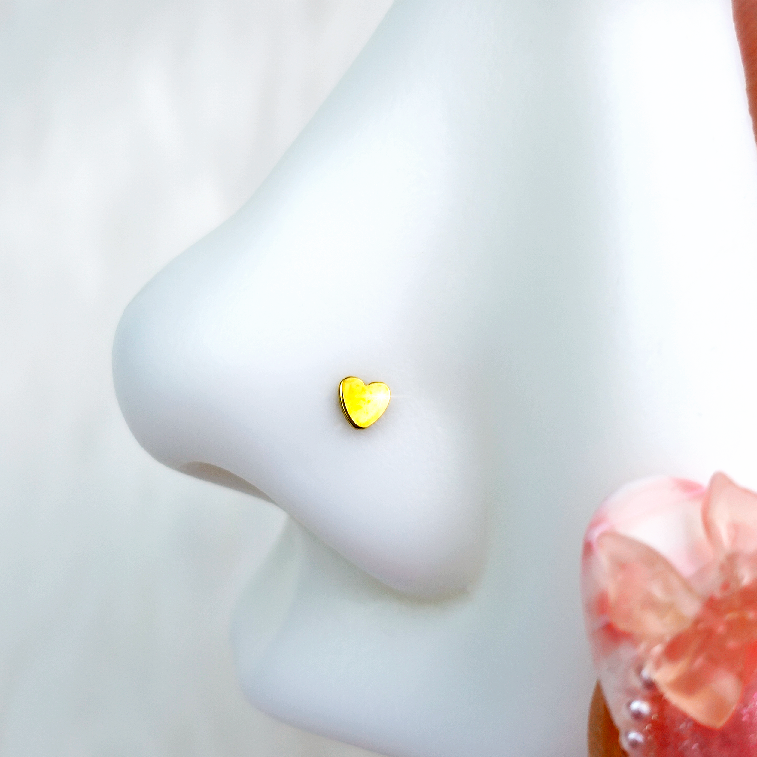 18G 1/4 Gold Tone ASTM F-136 Implant Grade Titanium Heart End L Shape Nose Ring