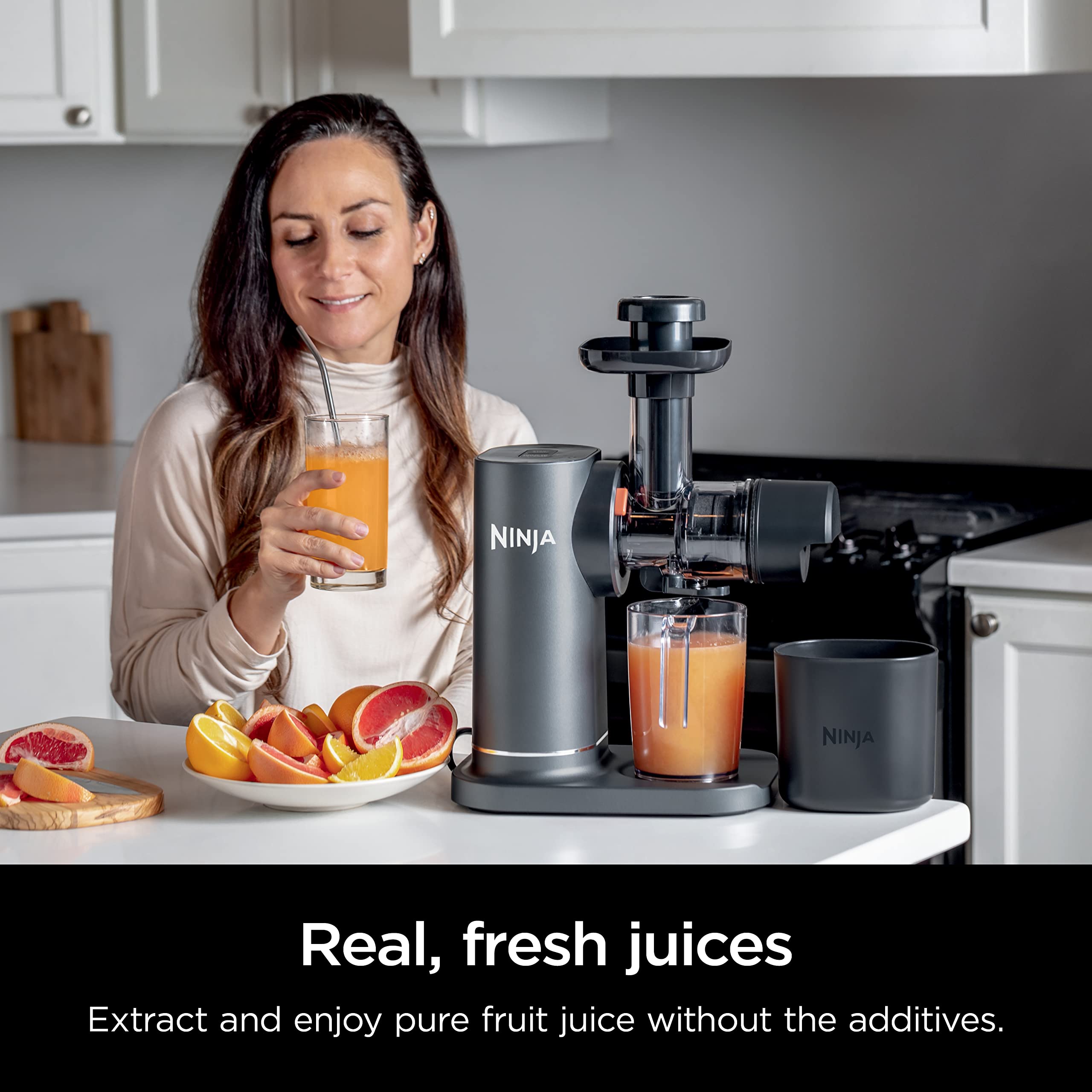 Ninja NeverClog Cold Press Juicer | Powerful Electric Slow Masticating Juicer with Pulp Control | XL Capacity | 24 oz. Juice Jug & 36 oz. Pulp Container | Dishwasher Safe | Charcoal | 150W | JC151
