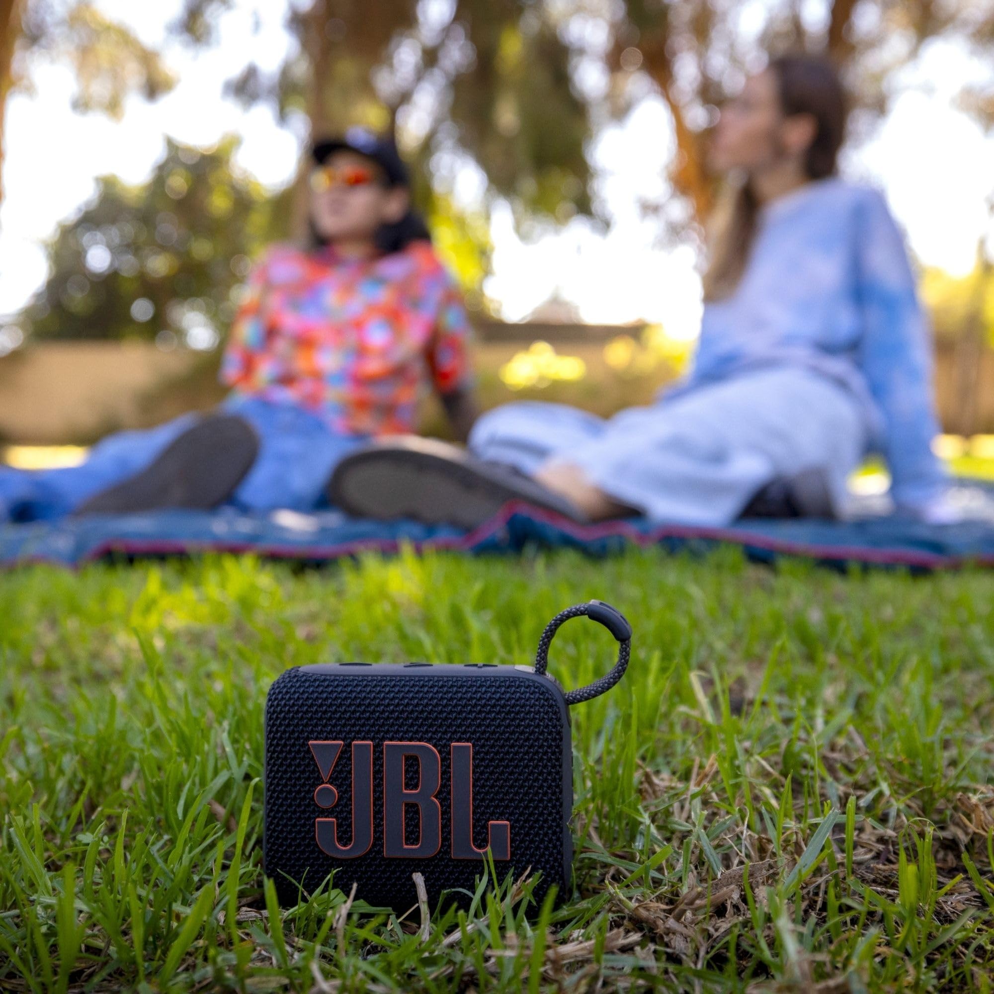 JBL Go 4 - Ultra-Portable, Waterproof and Dustproof Bluetooth Speaker, Big JBL Pro Sound with Punchy bass, 7-Hour Built-in Battery, Made in Part with Recycled Materials (Red)