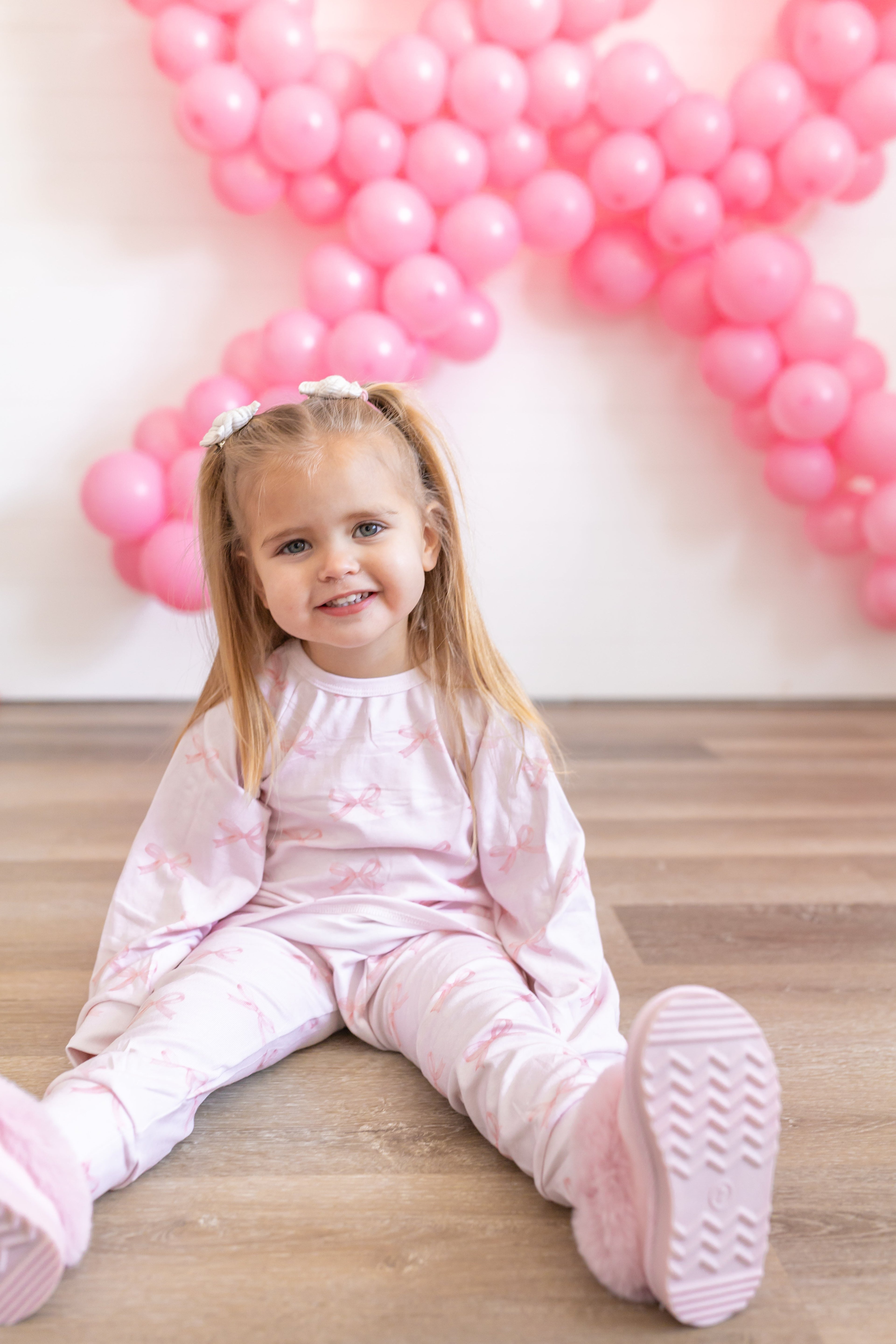 Blushing Bows Modal Lounge Set *0-3m and sz 5 left