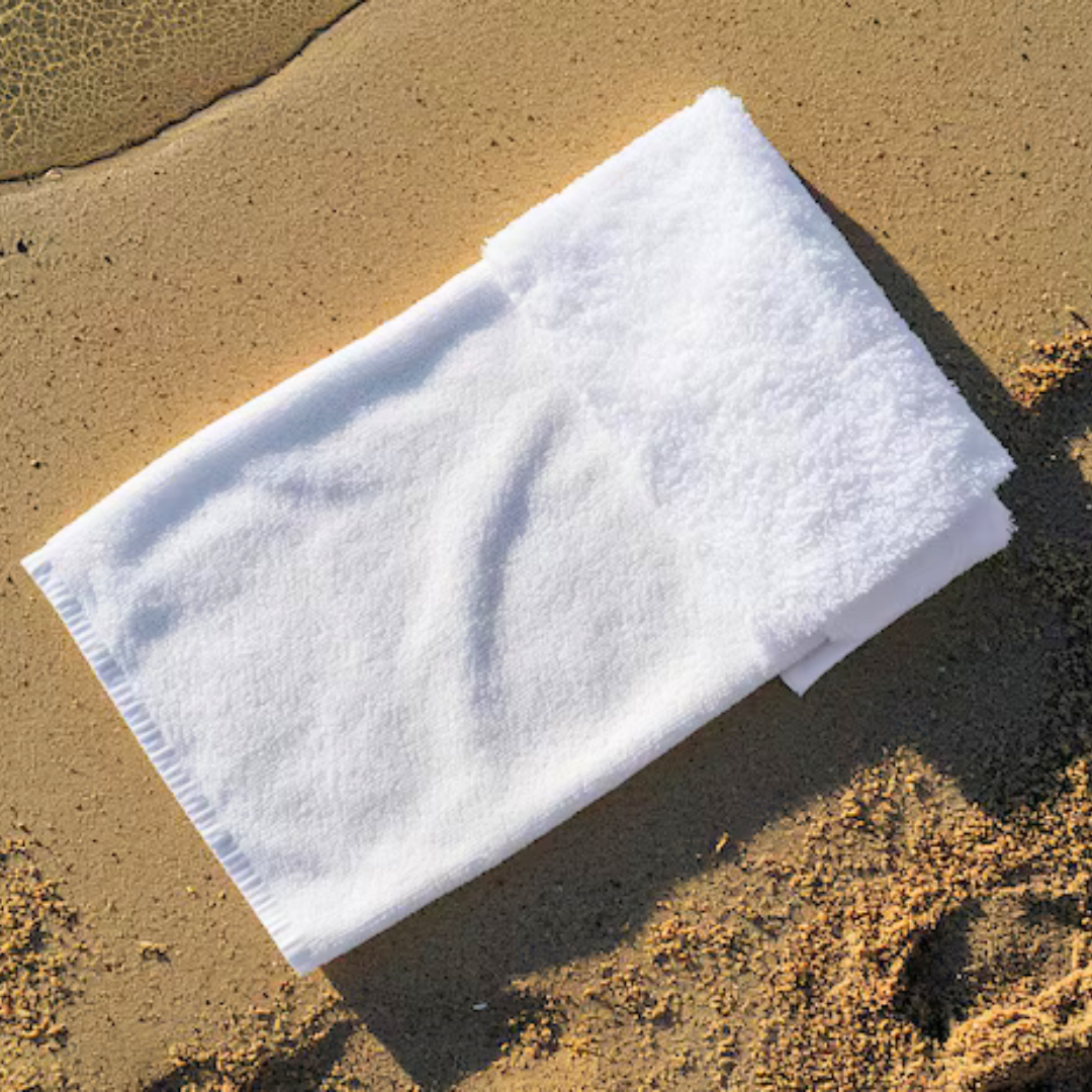 Diamond Collection Beach Towel: 100% Cotton, White (1.67lbs)