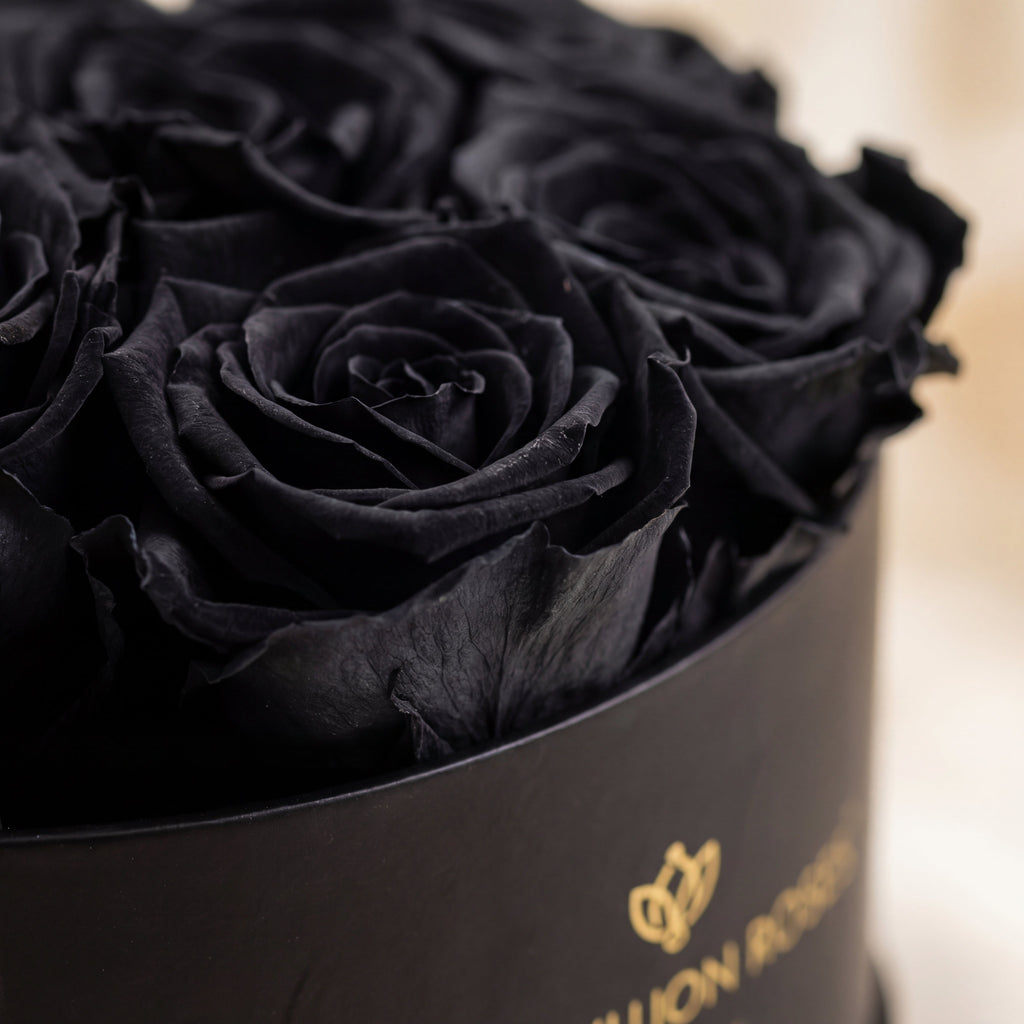 Baby Heart Black Box | Black Roses