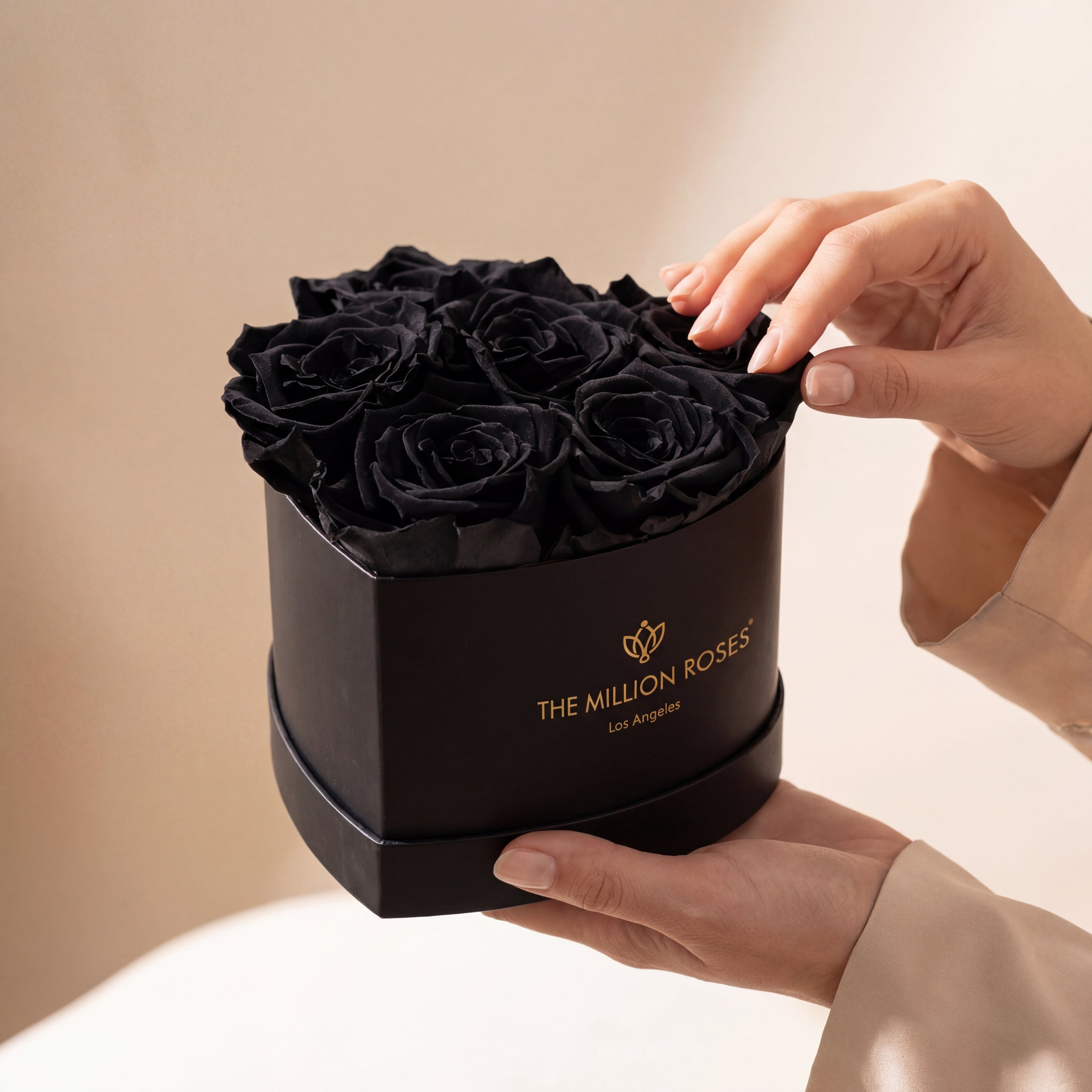 Baby Heart Black Box | Black Roses