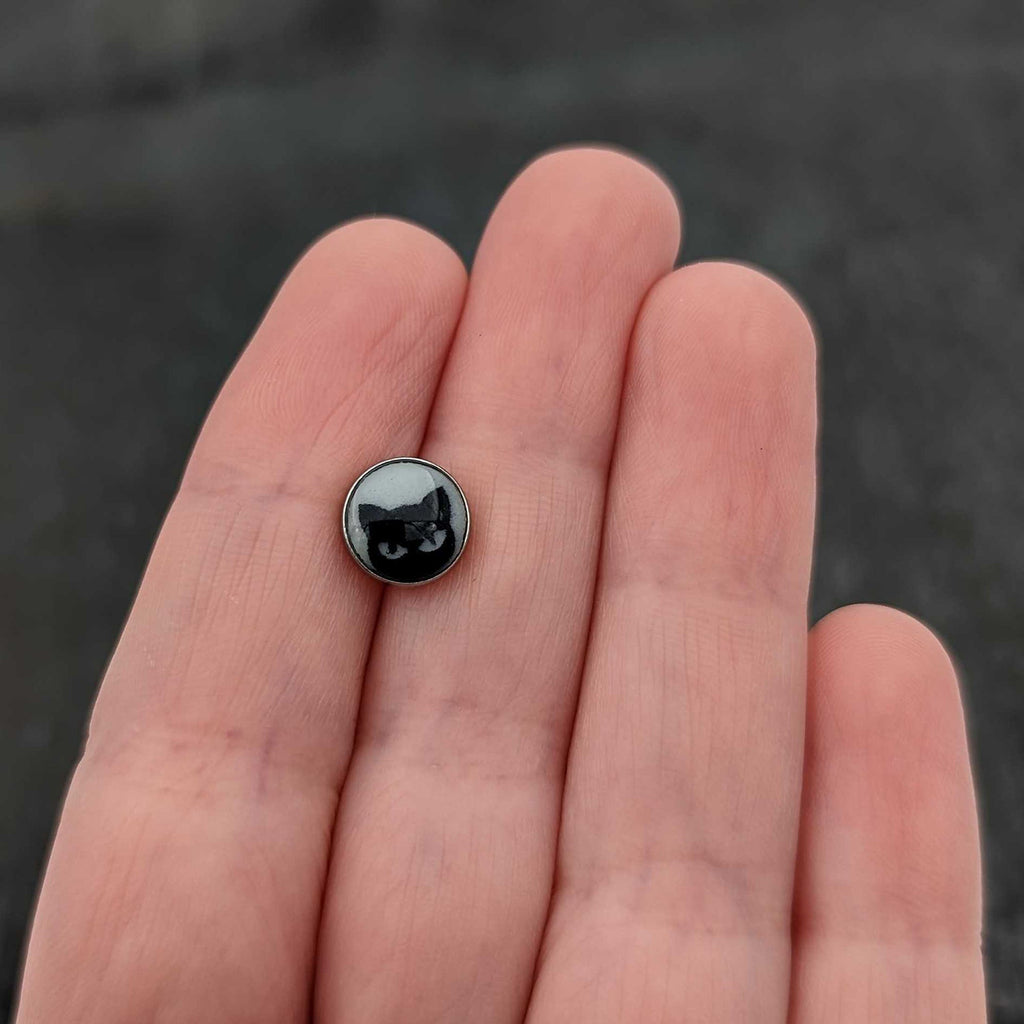 16G Glow in the Dark Peeking Black Cat Tragus Cartilage Earring by Onyx O