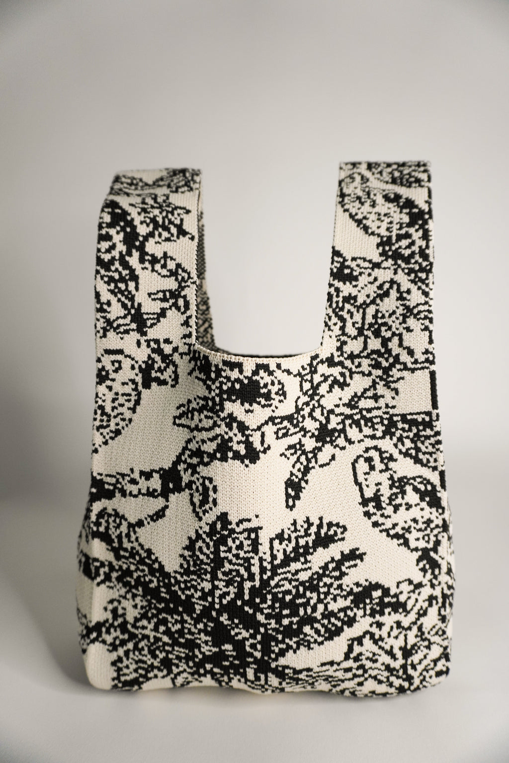 Palm Beach Black Handbag