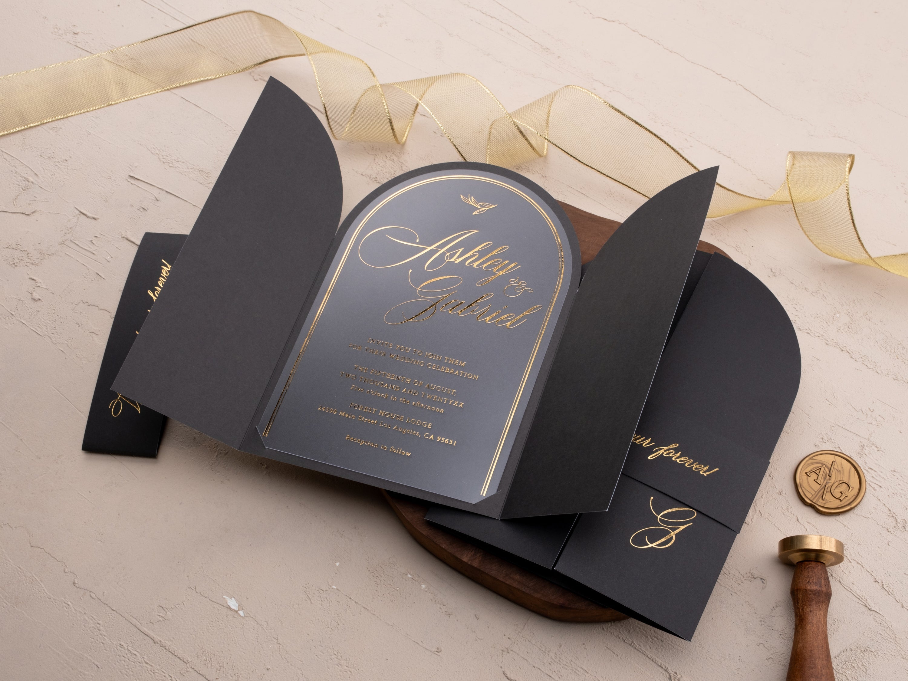 Black Gold Foil Arch Wedding Invitation Set – Formal Luxe Style