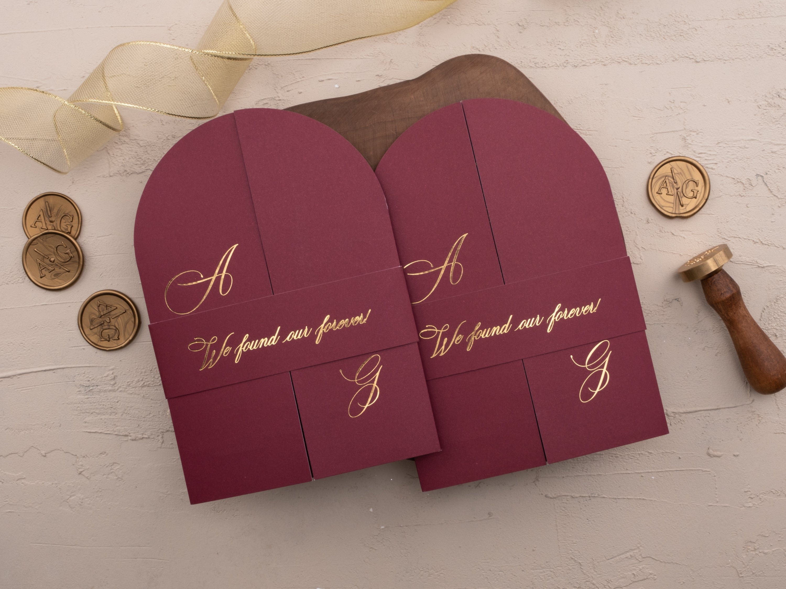 Burgundy Gold Foil Arch Wedding Invitation Set