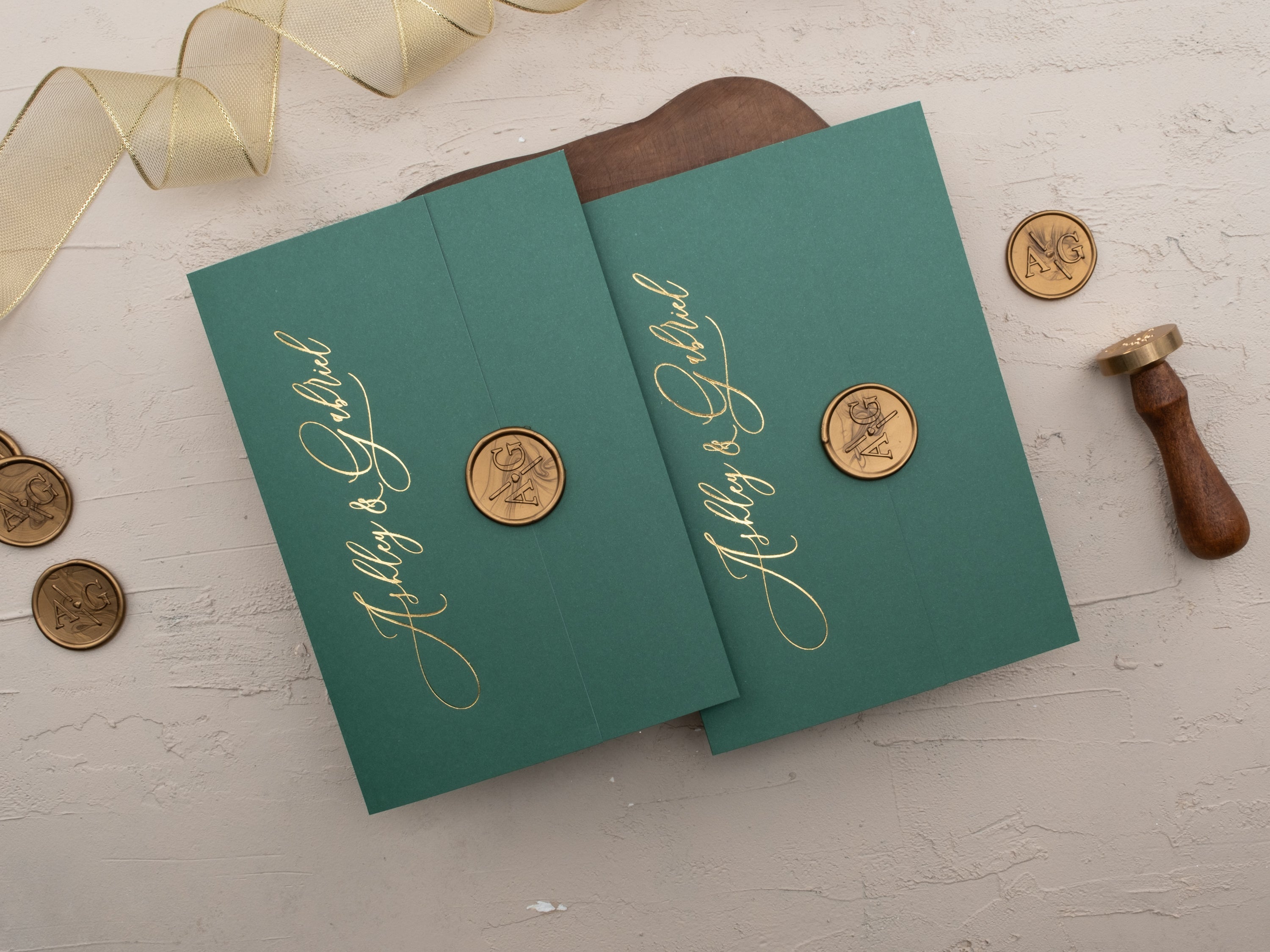 Elegant Green & Gold Foil Wedding Invitation with Wax Seal – Tri-Fold