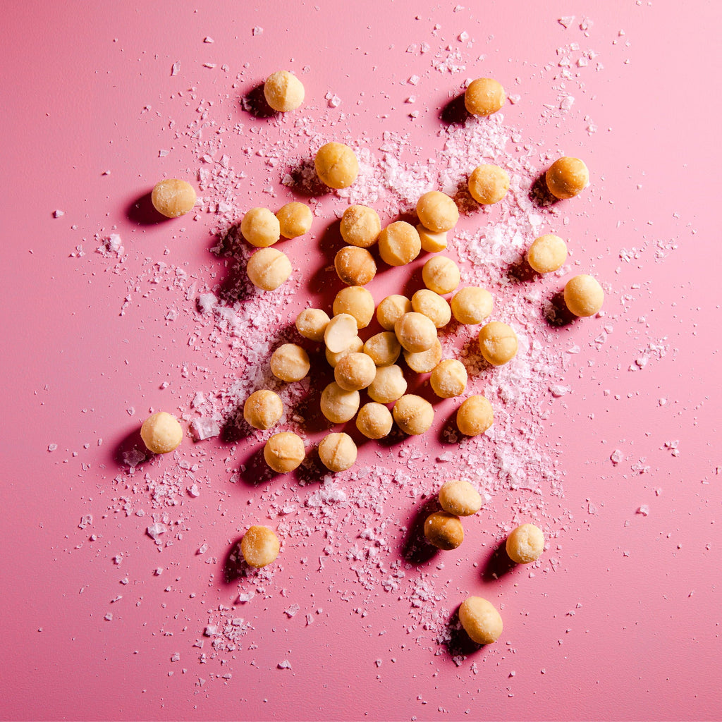 Dry Roasted Macadamia Nuts with Namibian Sea Salt (4oz x 6 Bags)