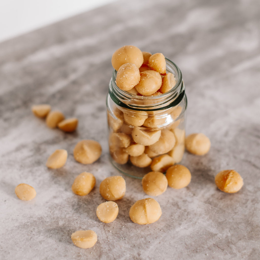 Dry Roasted Macadamia Nuts with Namibian Sea Salt (4oz x 6 Bags)
