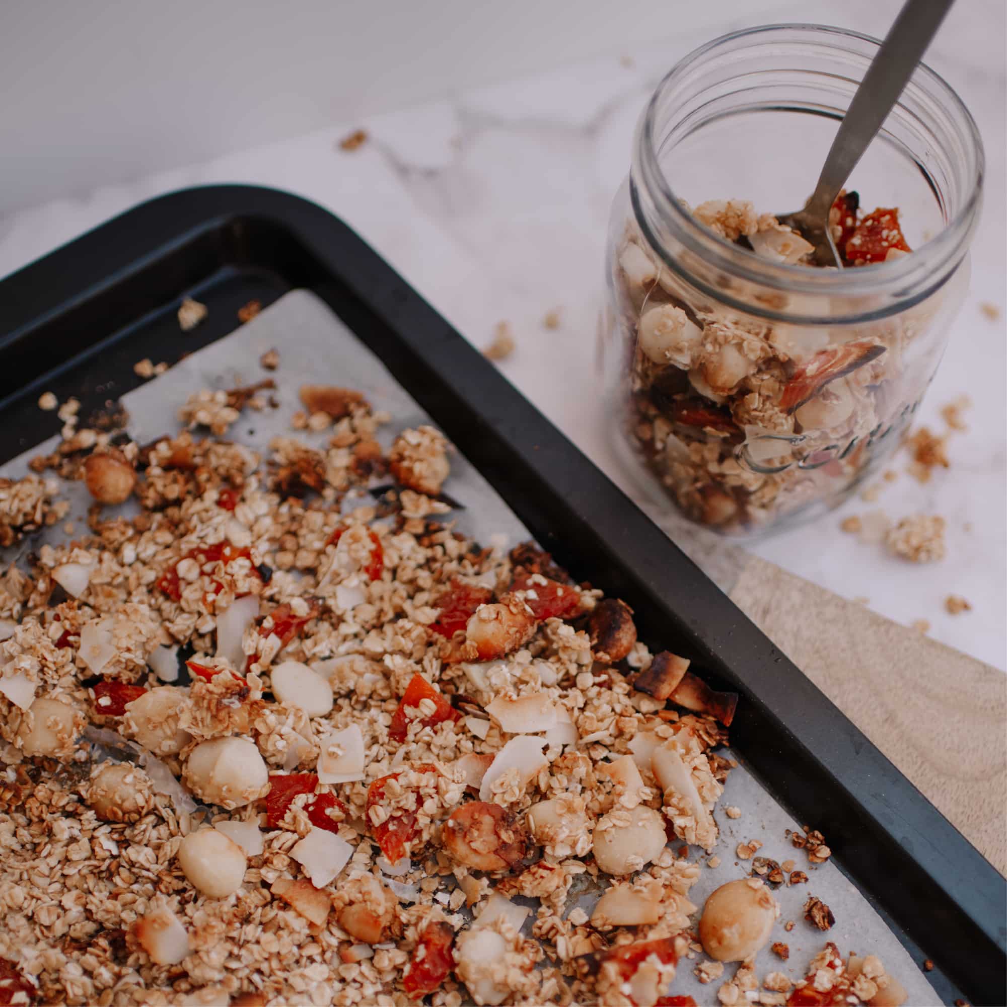 Raw Macadamia Nuts (2 lbs)