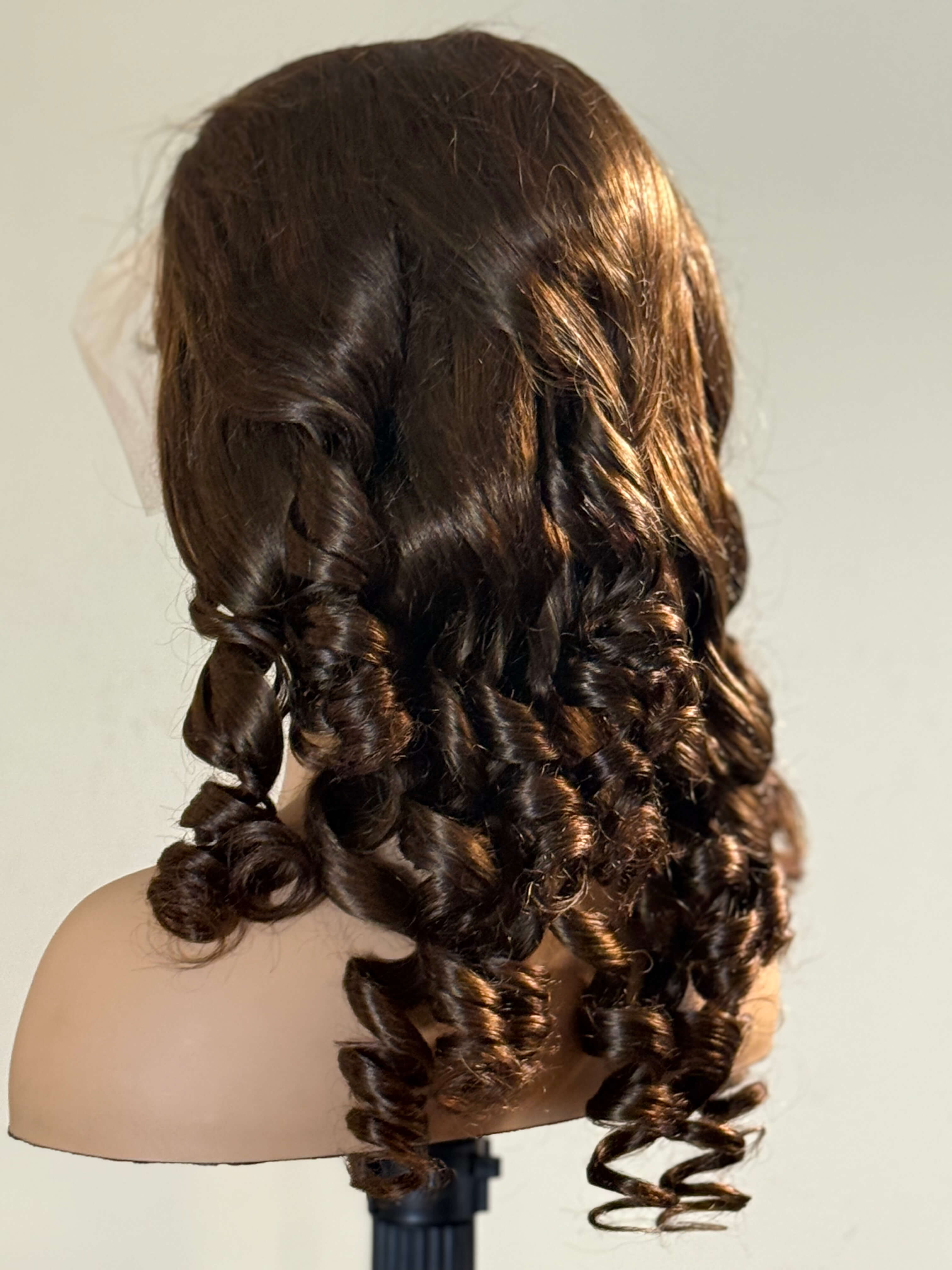 Brown Sugar Bounce – Loose Wave Lace Front Wig (Chocolate Brown)