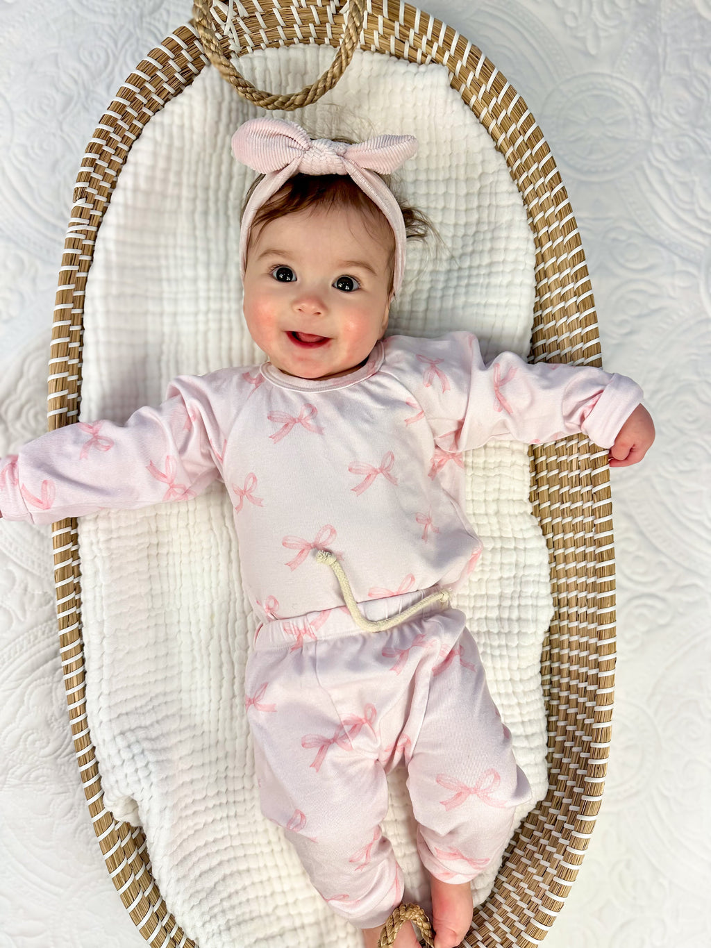 Blushing Bows Modal Lounge Set *0-3m and sz 5 left
