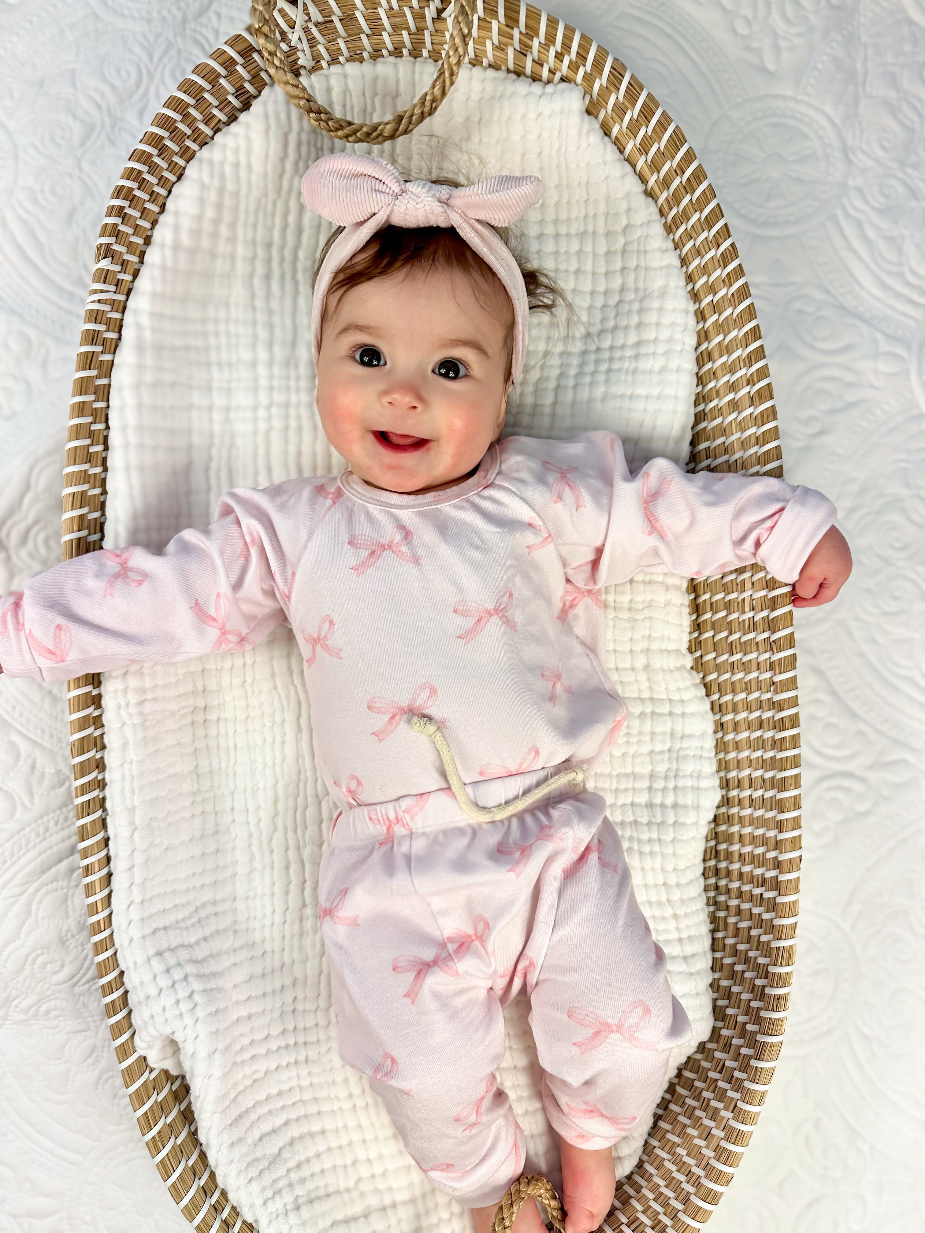 Blushing Bows Modal Lounge Set *0-3m and sz 5 left