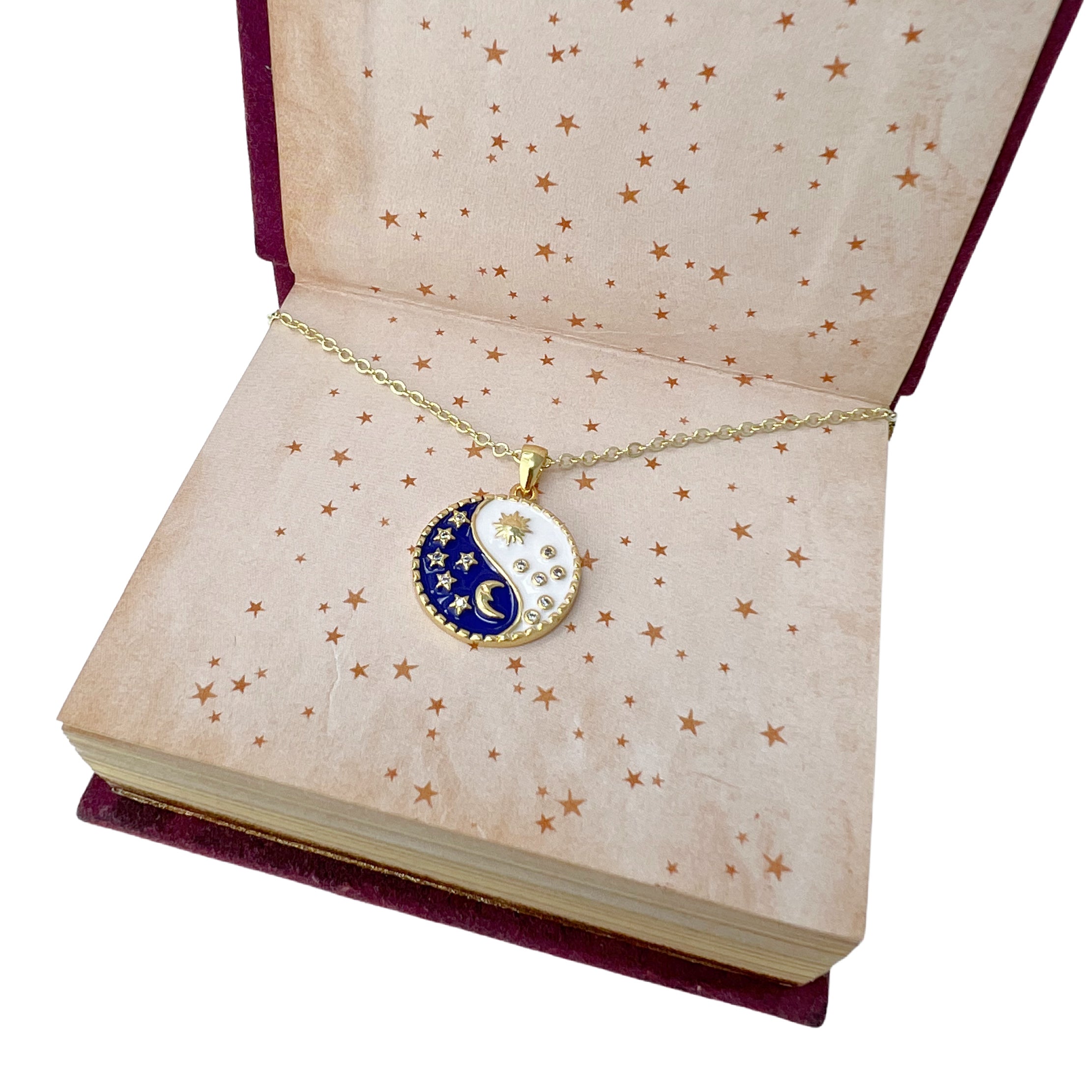 Vintage Yin Yang Coin Necklace Gold Sun Moon Celestial Jewelry