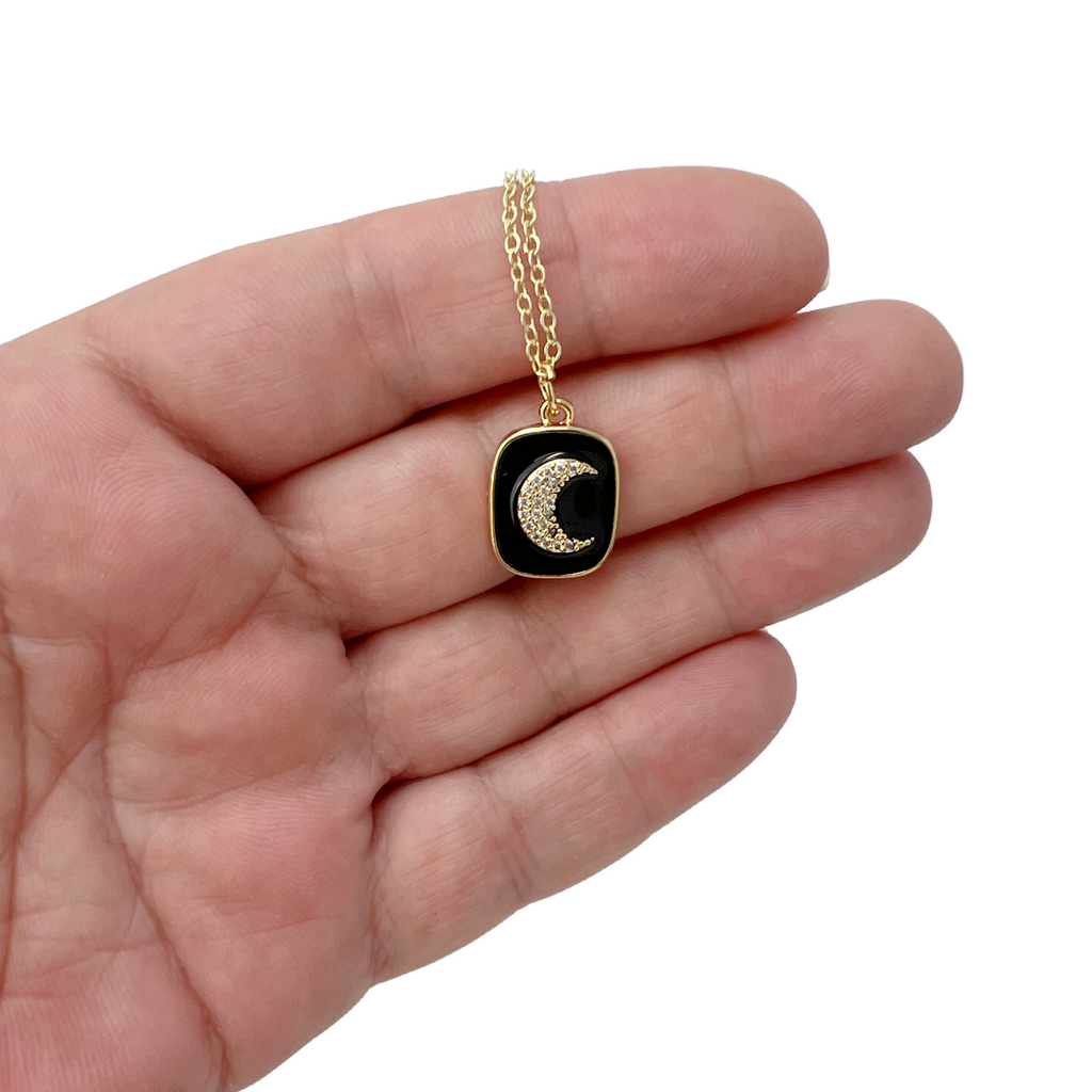Vintage Crescent Moon Coin Necklace Gold Celestial Minimalist Jewelry