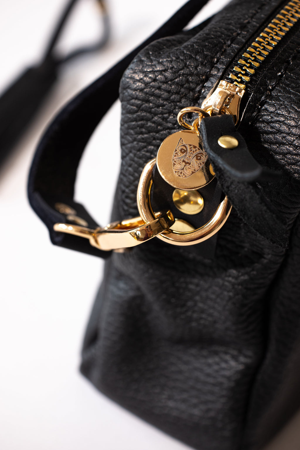 Jaguar Lucia Crossbody Black