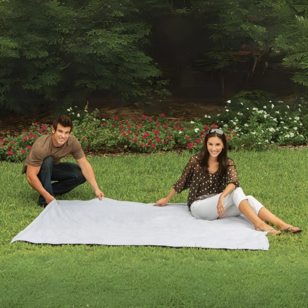 Oversized Holiday Sweatshirt Cotton Blanket – Cozy Gifting
