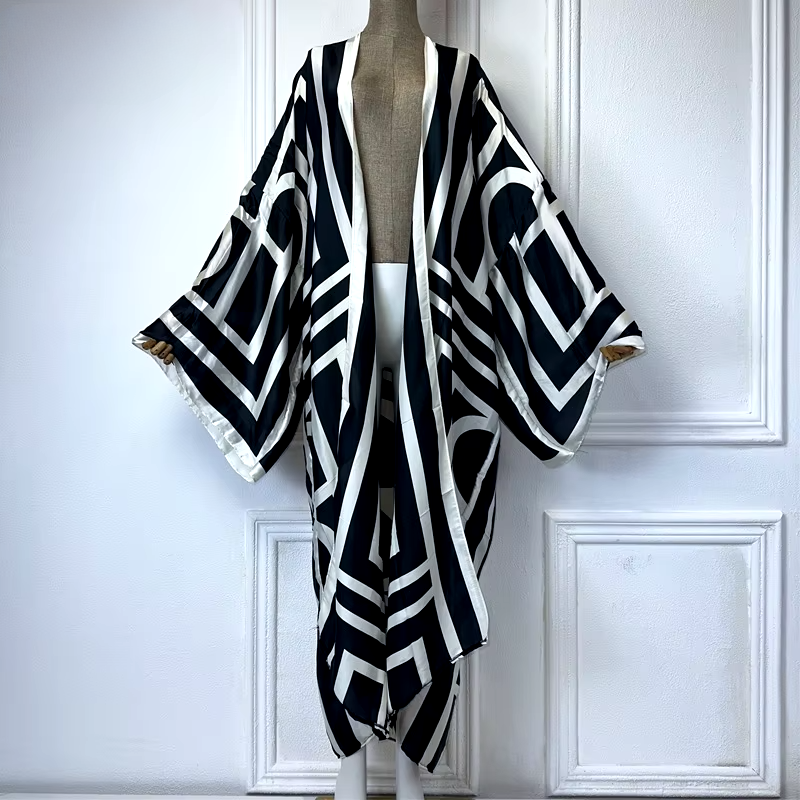 Midnight Maze Kimono