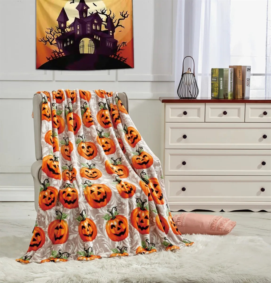 Soft Fleece Throw Blanket 50x60 – Lightweight Cozy Bed Couch Sofa Blanket for All Seasons