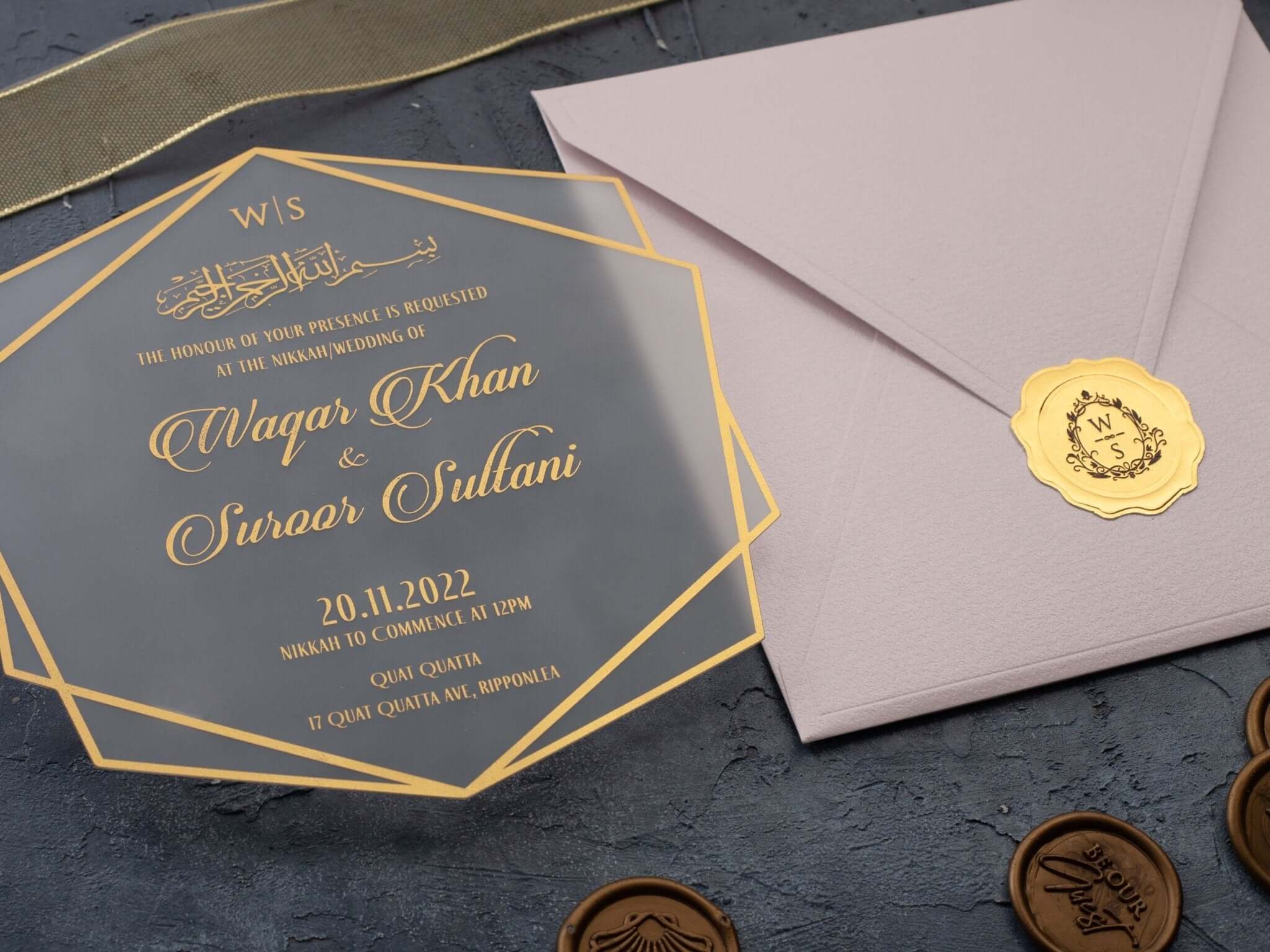 Acrylic Muslim Wedding Invitation with Blush Pink Envelope