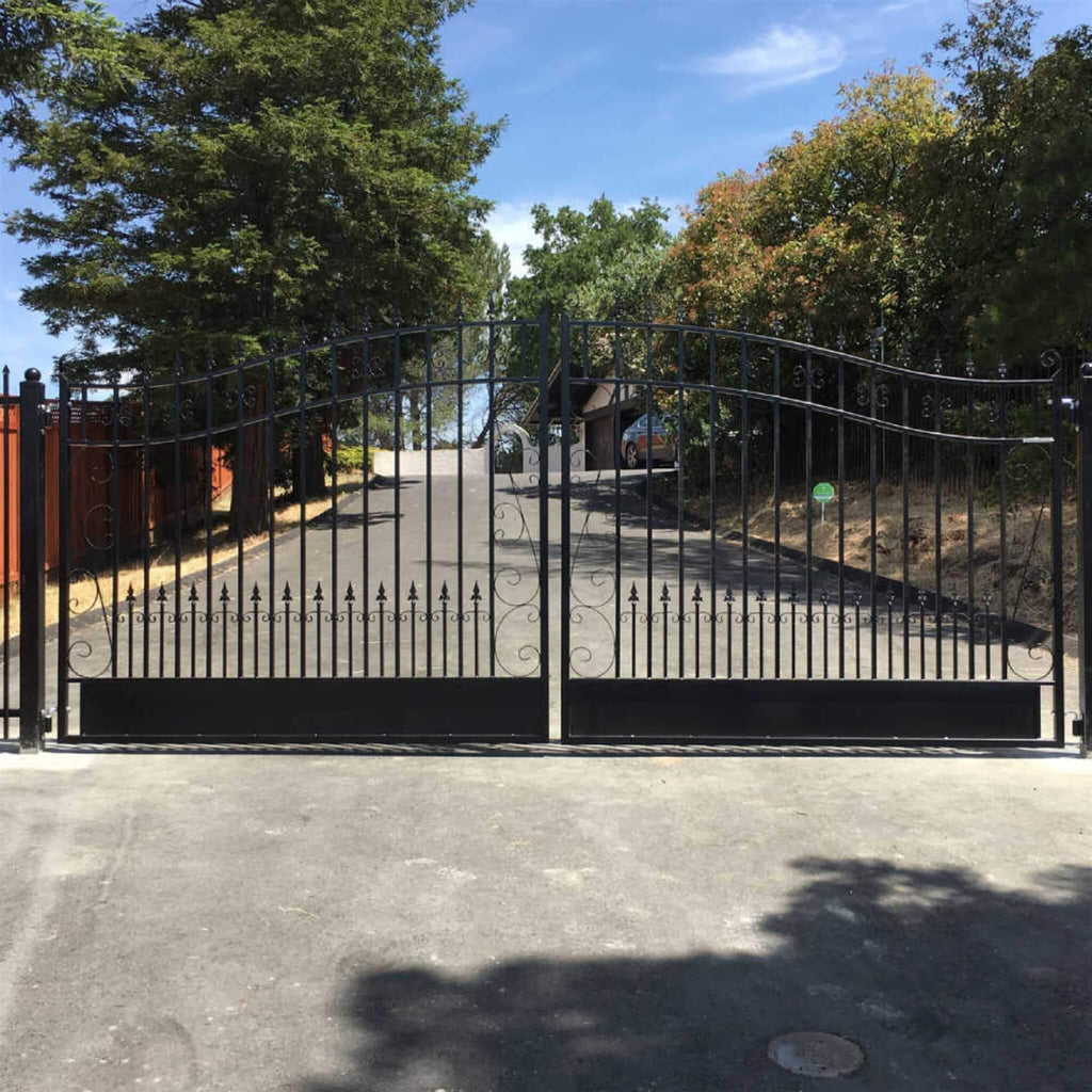 [12-18FT] Heavy-Duty Venice-Style Steel Dual-Swing Driveway Gate (SAK68025)