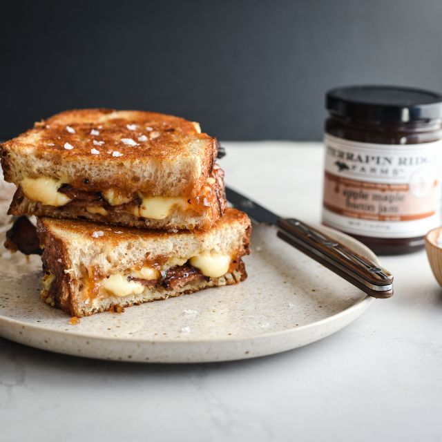 Apple Maple Bacon Jam - 5oz