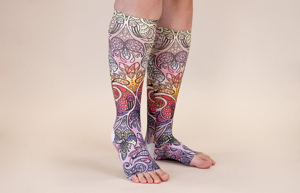 Birds of Paradise Gradient Compression Socks
