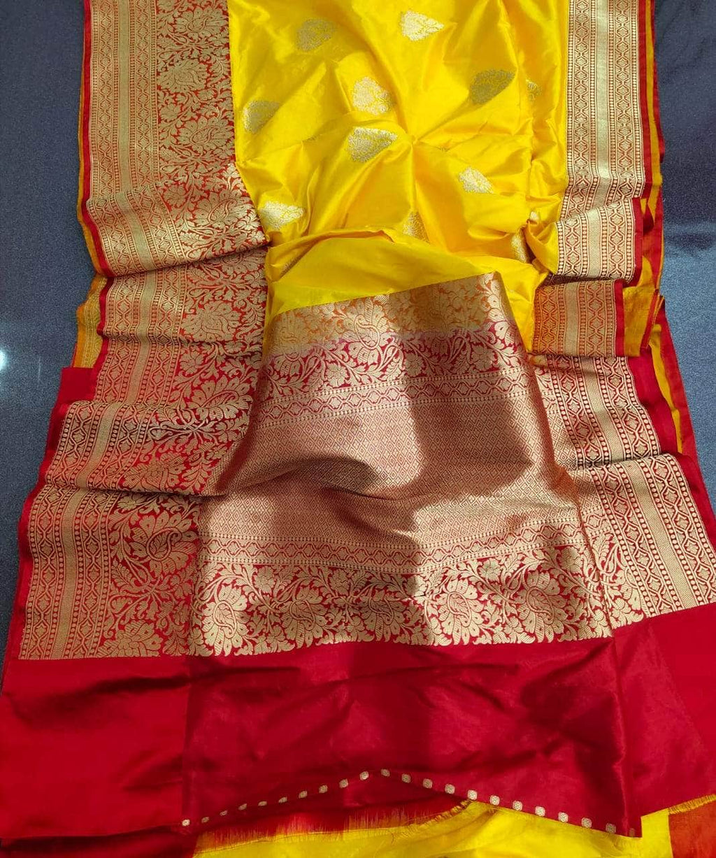 Exclusive Gold Zari Banarasi Silk Saree