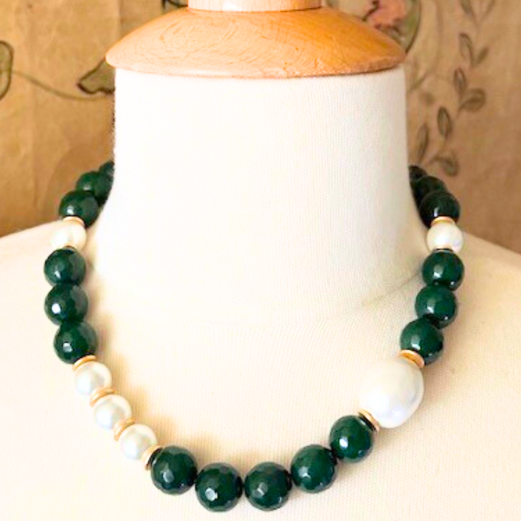 Green Jade And Pearl Necklace