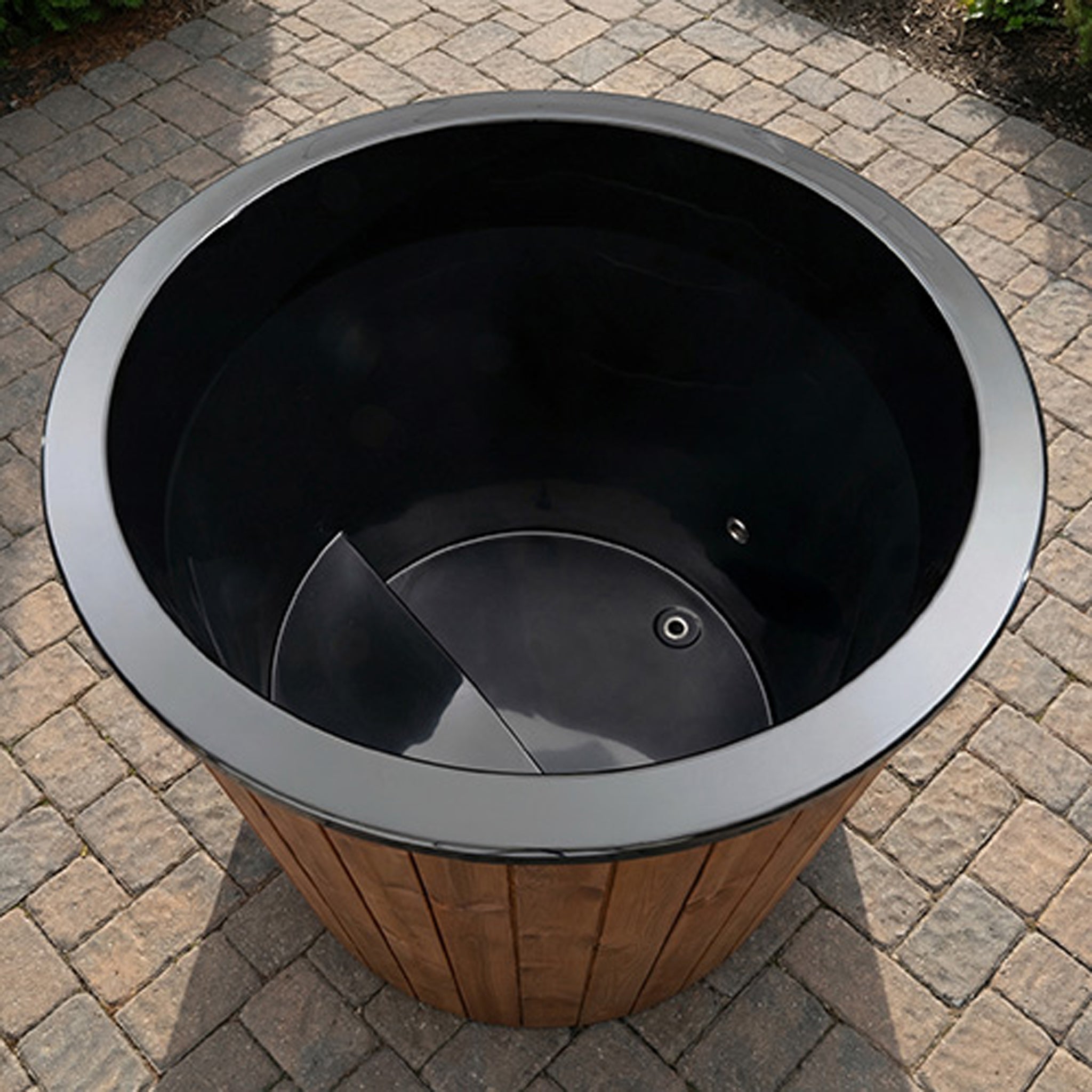SaunaLife Model S1NC/BC 1-Person Immersion Tub With Combination Water Chiller And Heater [MODEL-S1NC/BC] (SAK71830)